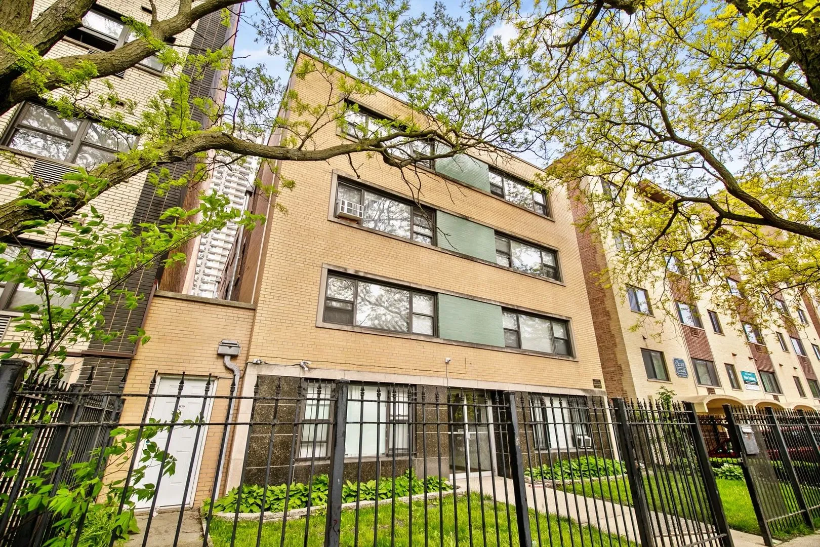 6007 N Kenmore Ave, ,  60660, USA 60660-unit#104-Chicago-IL