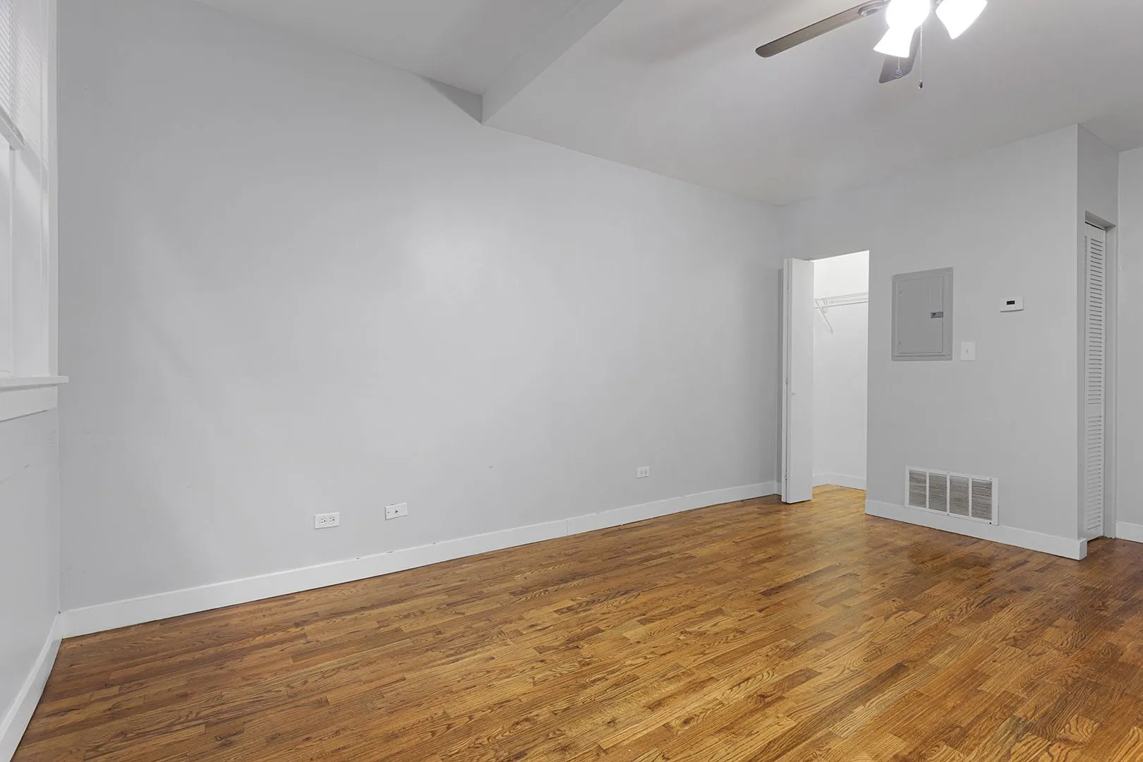 7456 N Greenview Ave, , 60626, USA 60626-unit#1D-Chicago-IL