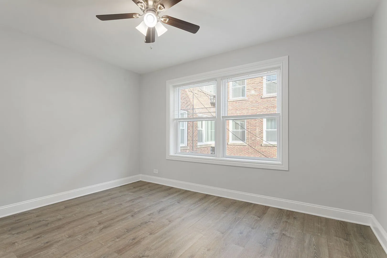 7630 N Eastlake Terrace, ,  60626, USA 60626-unit#2W-Chicago-IL