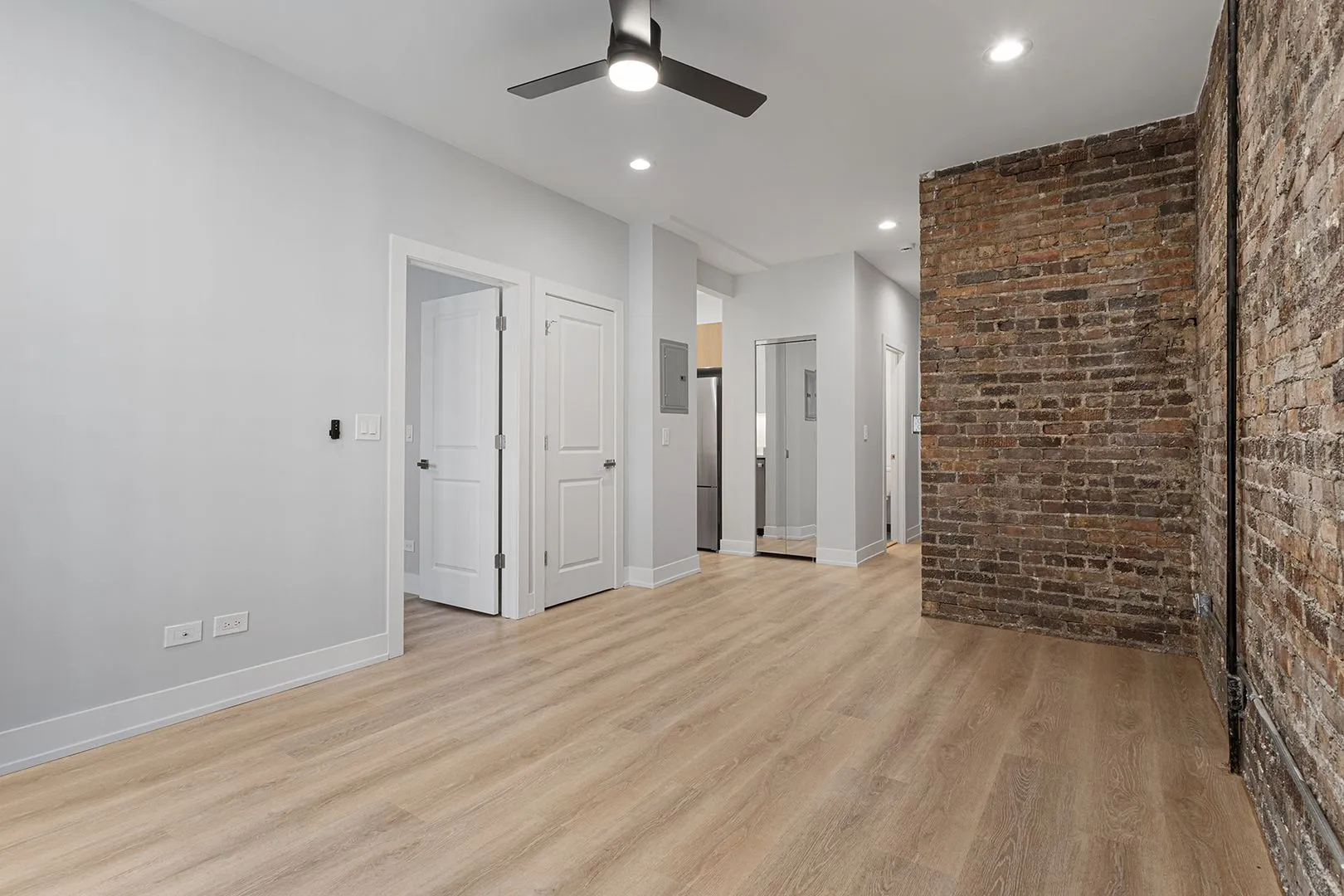 6946 N Wolcott Ave, ,  60626, USA 60626-unit#2-Chicago-IL
