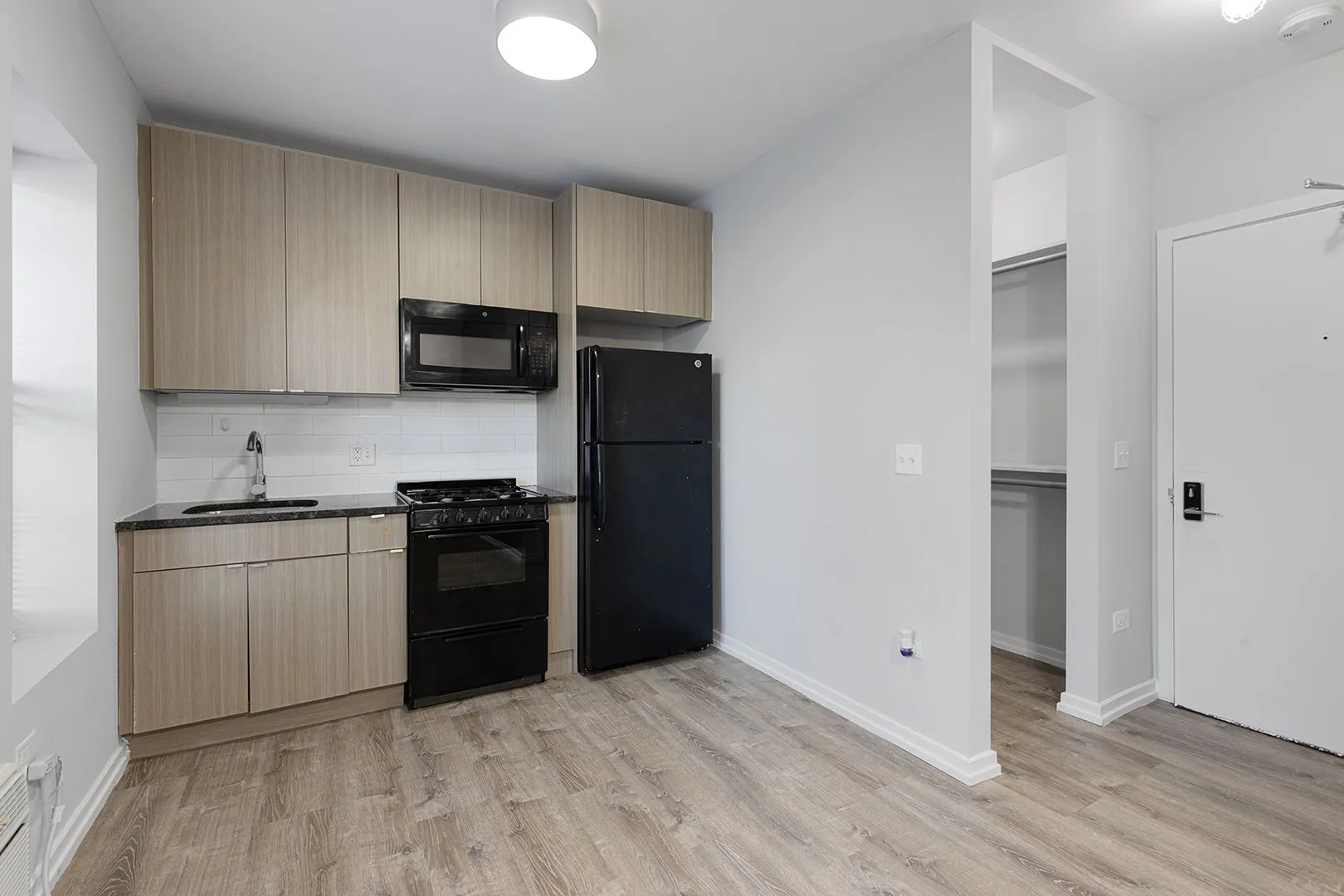 4875 N Magnolia Ave, ,  60640, USA 60640-unit#320-Chicago-IL