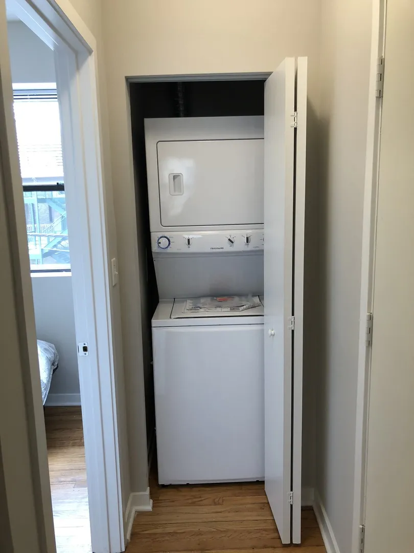 4815 N Christiana Ave, , 60625, USA 60625-unit#3E-Chicago-IL
