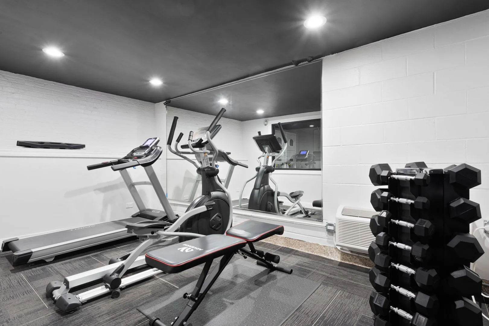 6758 N Sheridan Rd, ,  60626, USA 60626-unit#235-Chicago-IL