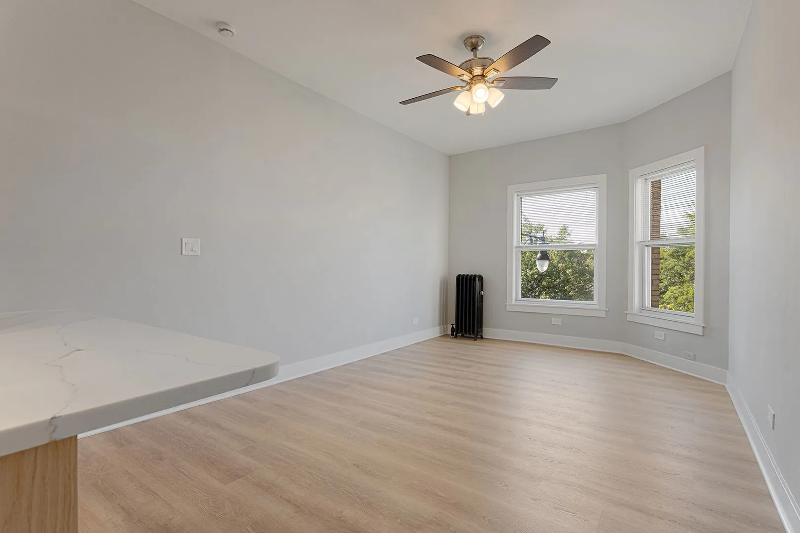 7600 N Sheridan Rd, ,  60626, USA 60626-unit#305-Chicago-IL