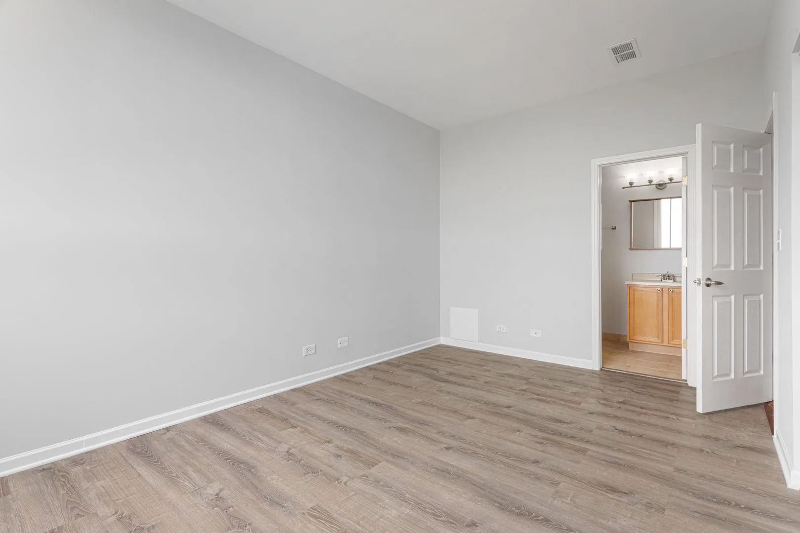 2451 W Howard St, ,  60645, USA 60645-unit#503-Chicago-IL