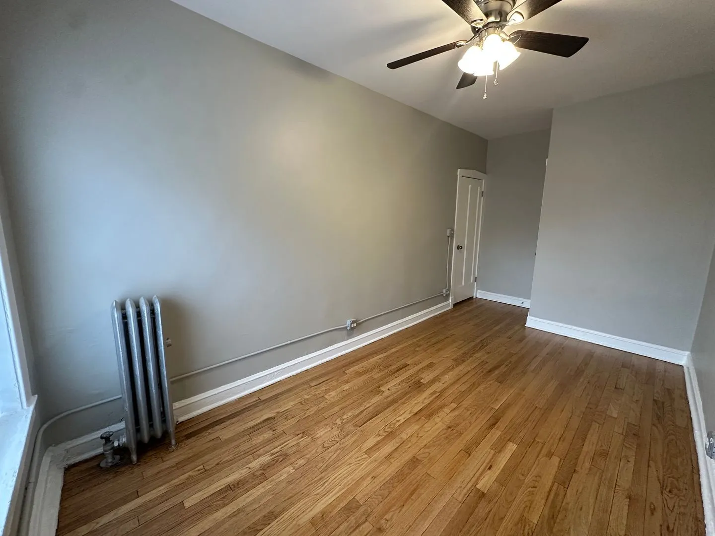 4902 N St Louis Ave, ,  60625, USA 60625-unit#2E-Chicago-IL