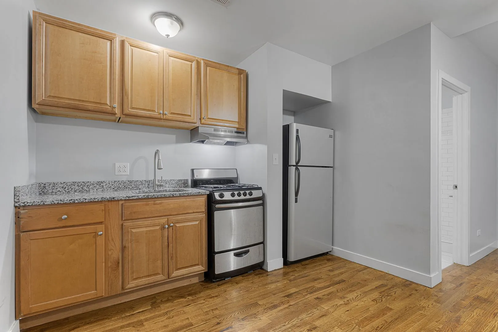 7456 N Greenview Ave, , 60626, USA 60626-unit#1D-Chicago-IL