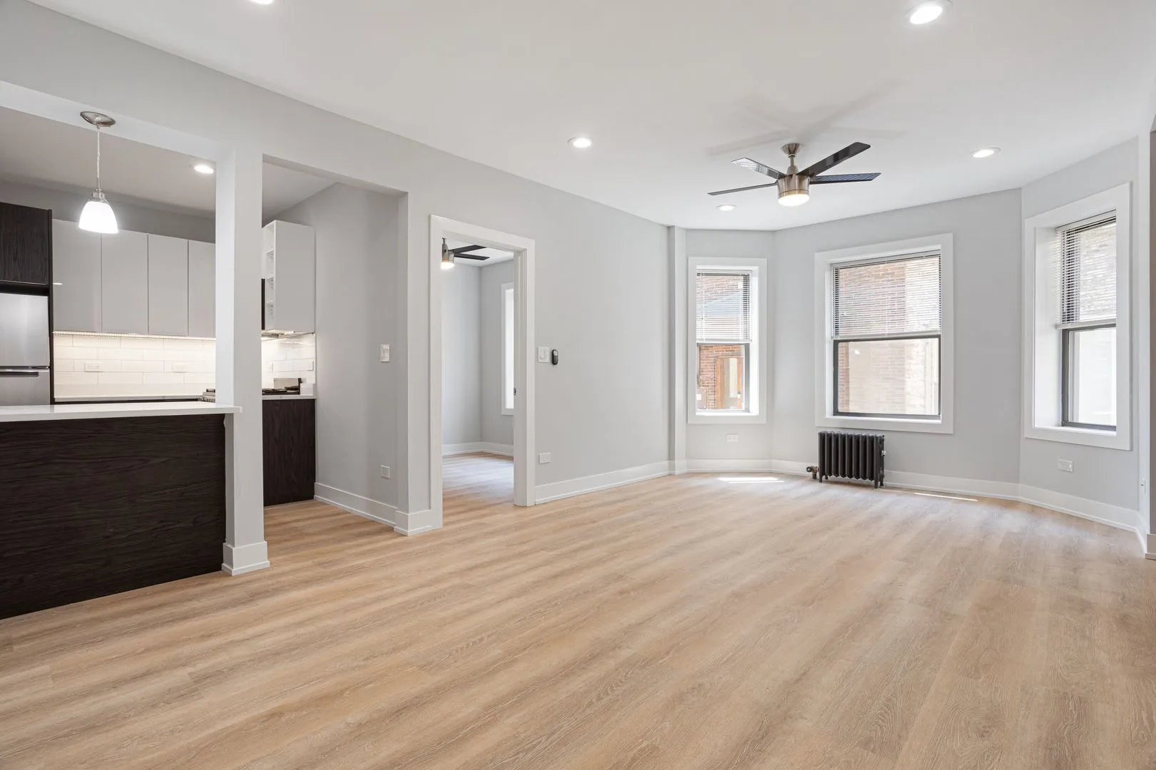 7512 N Eastlake Terrace, , 60626, USA 60626-unit#1E-Chicago-IL