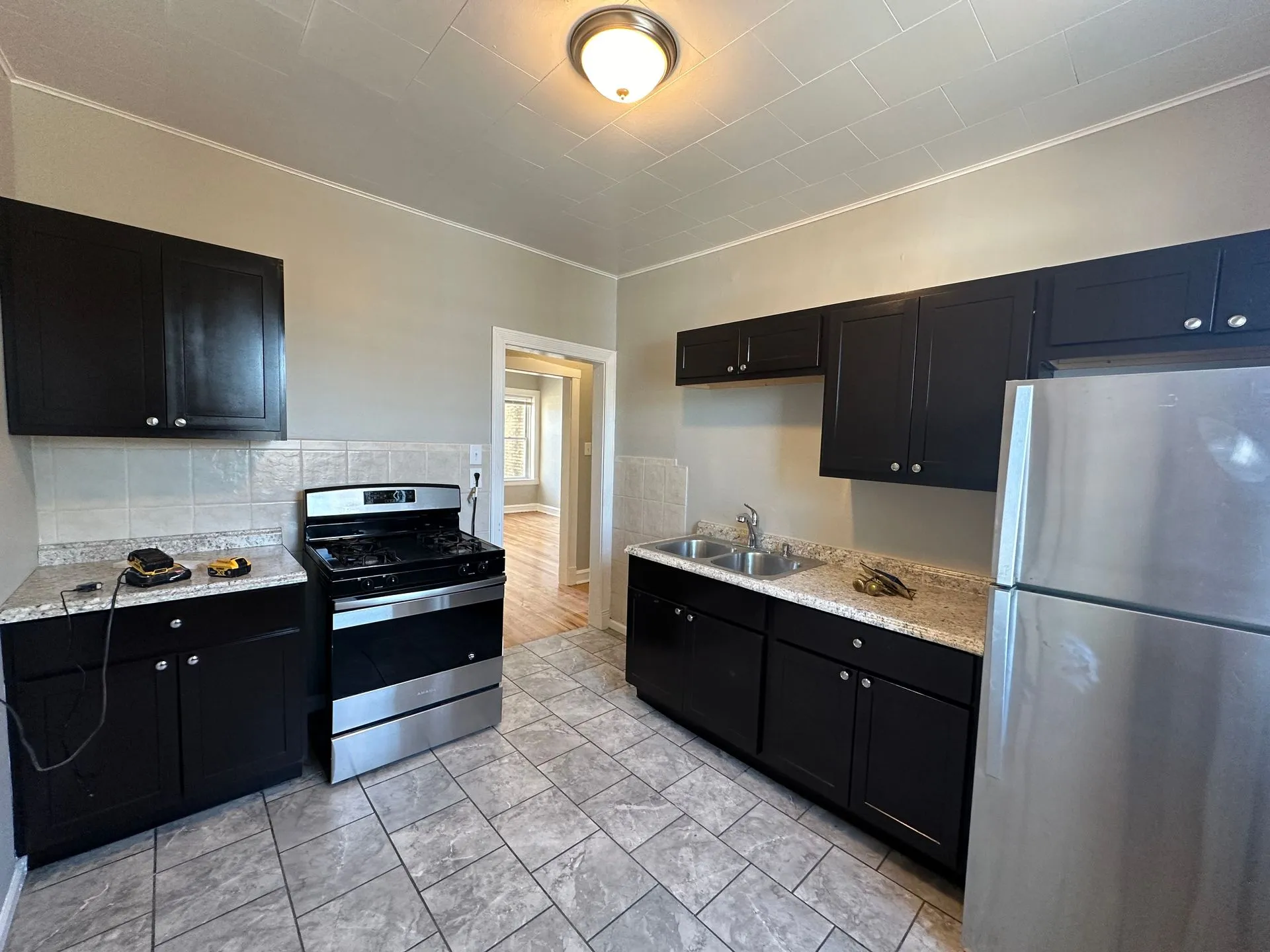 4906 N St Louis Ave, ,  60625, USA 60625-unit#2E-Chicago-IL