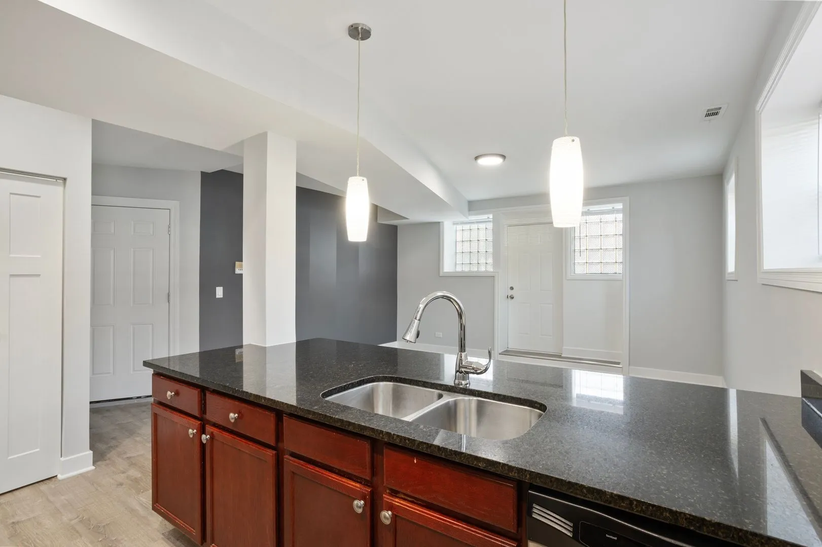 7367 N Ashland Ave, , 60626, USA 60626-unit#G-Chicago-IL