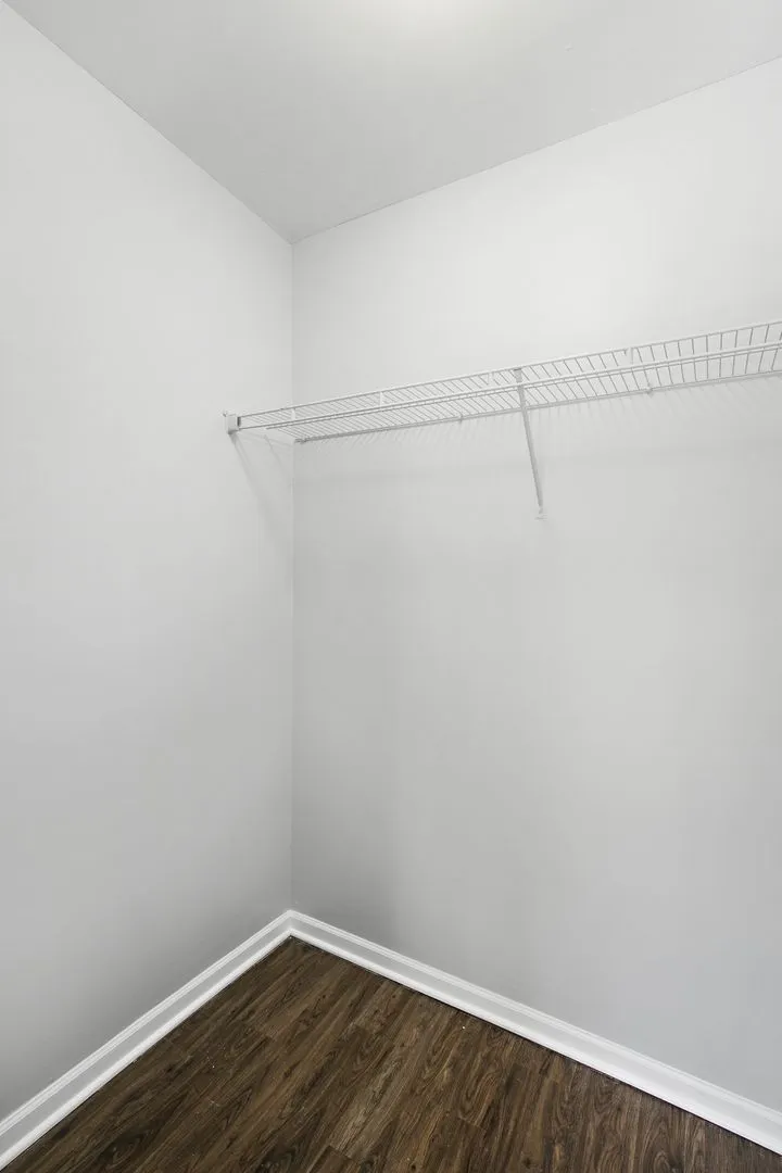 7730 N Ashland Ave, , 60626, USA 60626-unit#C2-Chicago-IL