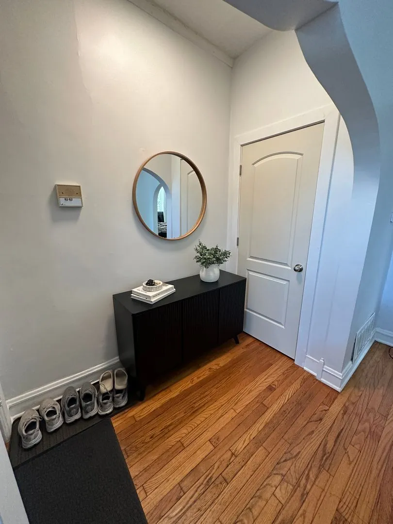 3111 N Clifton Ave, ,  60657, USA 60657-unit#1F-Chicago-IL