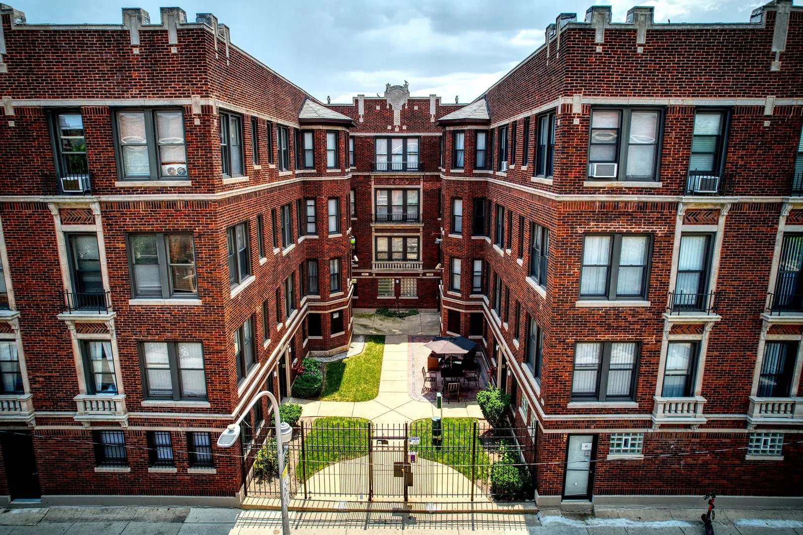 1651 W Jonquil Terrace, ,  60626, USA 60626-unit#17-Chicago-IL