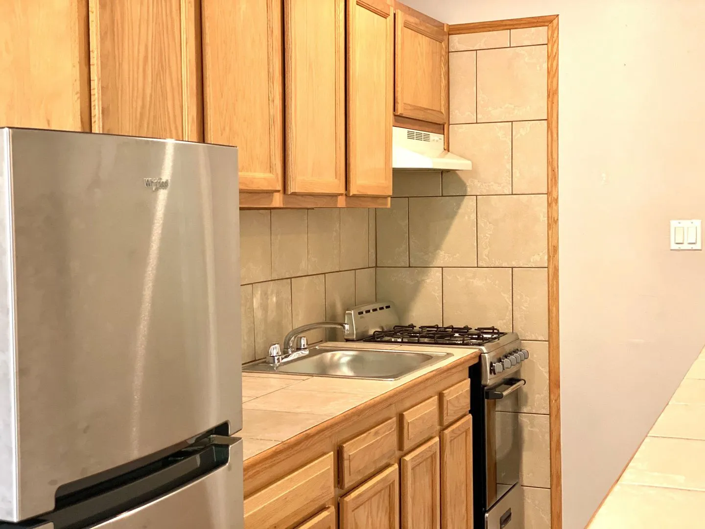 4756 N Maplewood Ave, ,  60625, USA 60625-unit#. 305-Chicago-IL