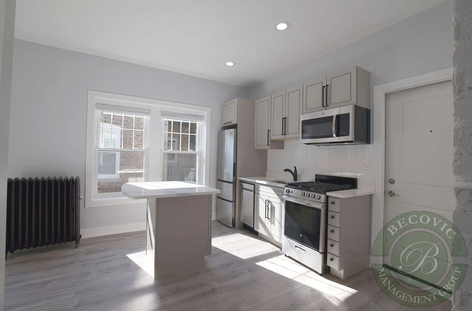 1063 W Glenlake Ave, ,  60660, USA 60660-unit#3S-Chicago-IL