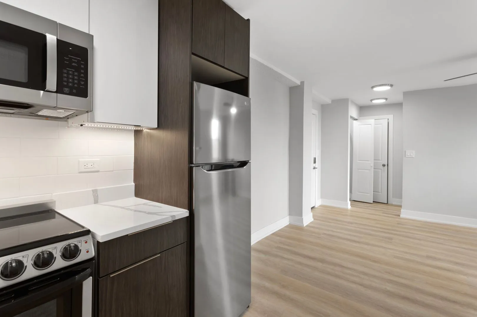 6026 N Winthrop Ave, ,  60660, USA 60660-unit#3G-Chicago-IL