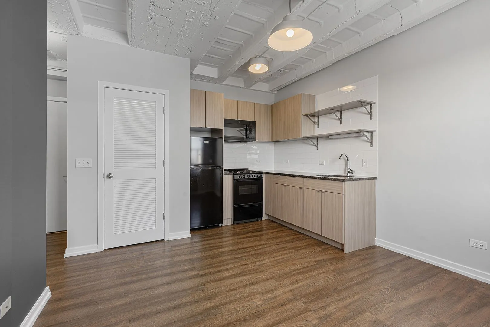 5718 N Winthrop Ave, , 60660, USA 60660-unit#608-Chicago-IL