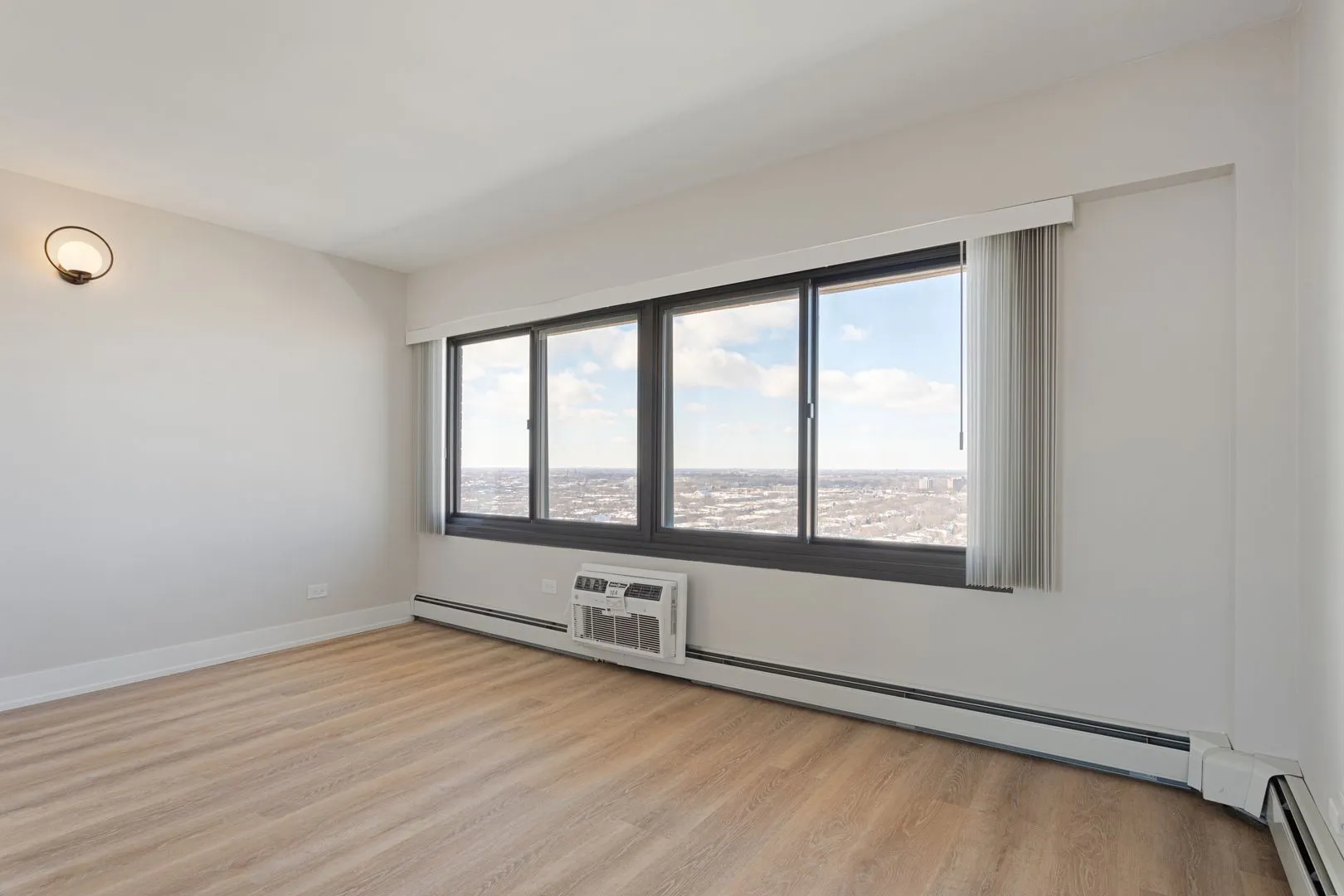 6166 N Sheridan Rd, ,  60660, USA 60660-unit#2L-Chicago-IL