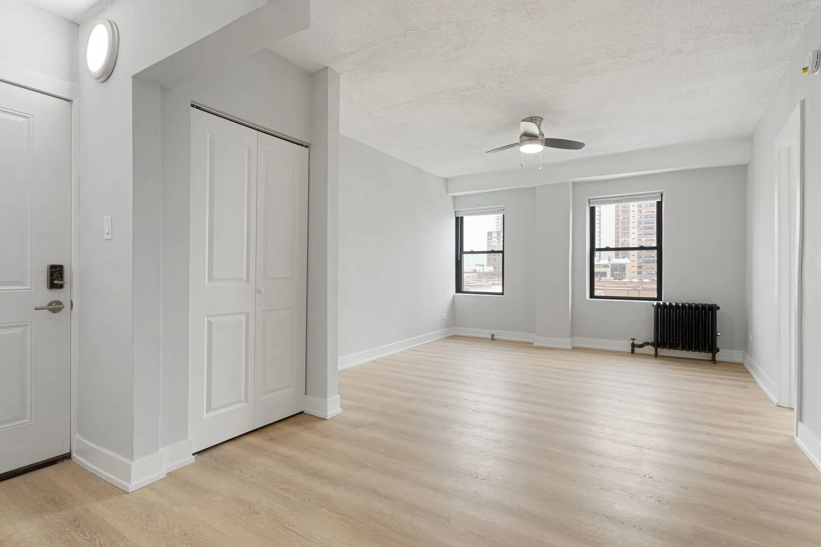 6026 N Winthrop Ave, , 60660, USA 60660-unit#6F-Chicago-IL