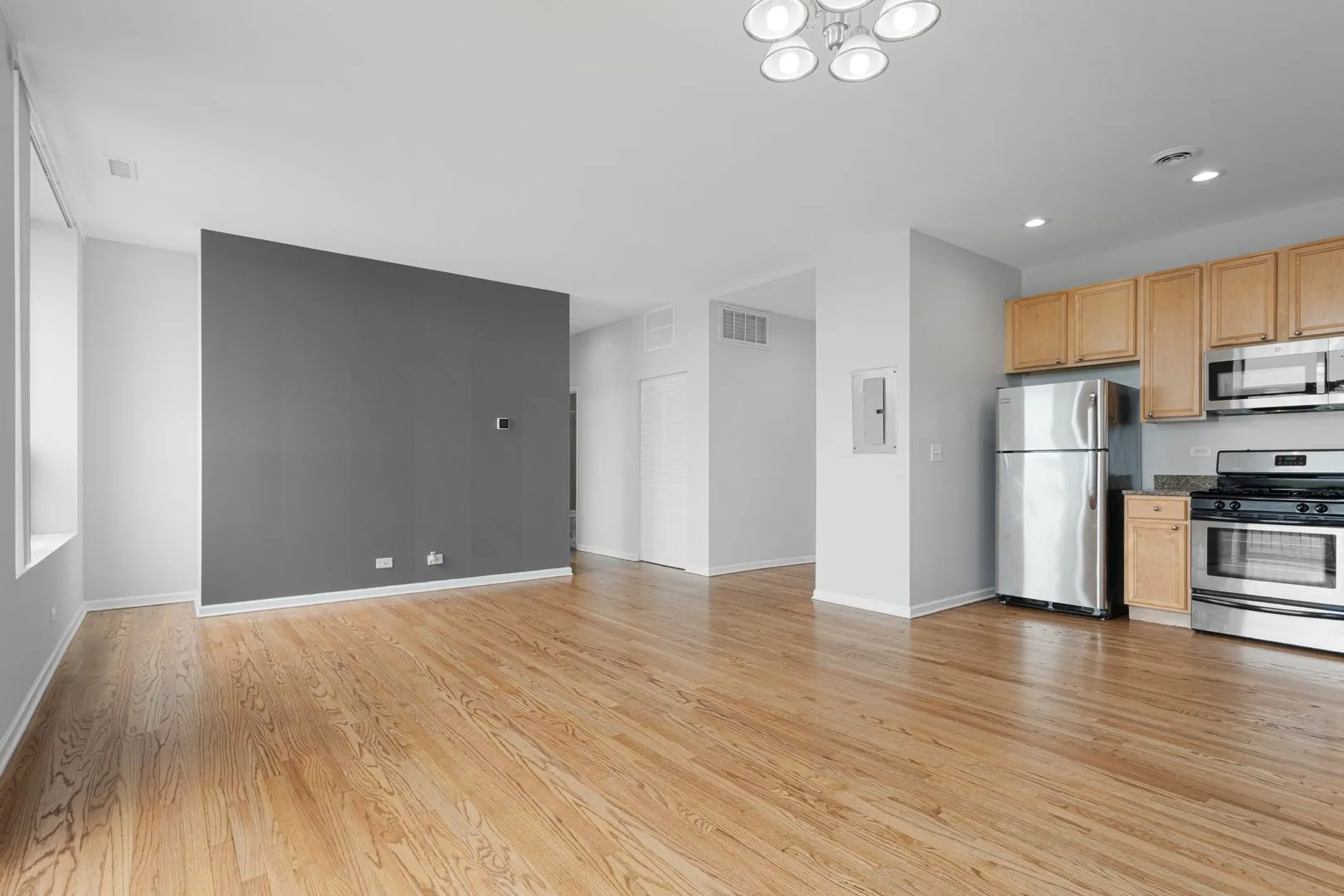 2451 W Howard St, ,  60645, USA 60645-unit#503-Chicago-IL