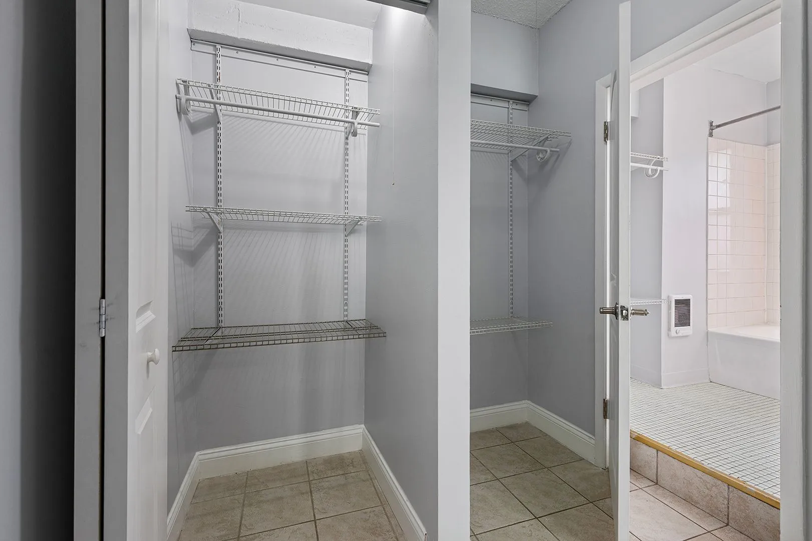 4520 N Clarendon Ave, , 60640, USA 60640-unit#906-Chicago-IL