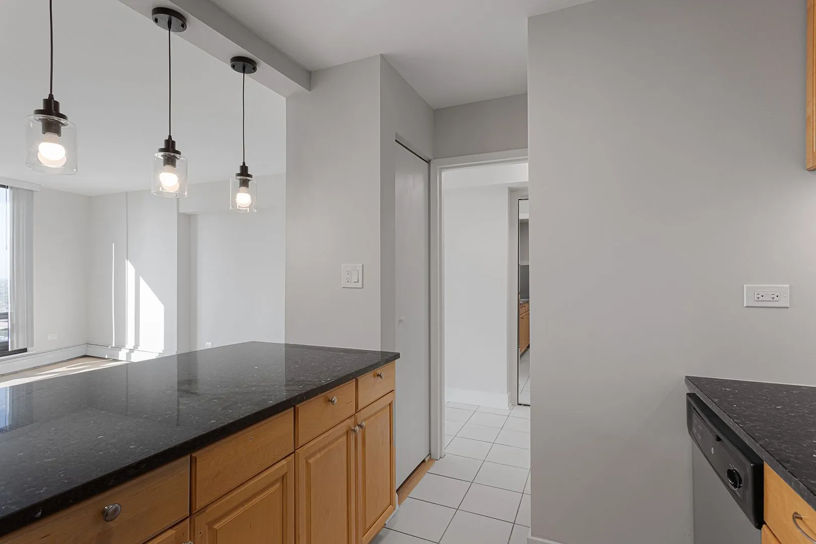 6166 N Sheridan Rd, , 60660, USA 60660-unit#26H-Chicago-IL