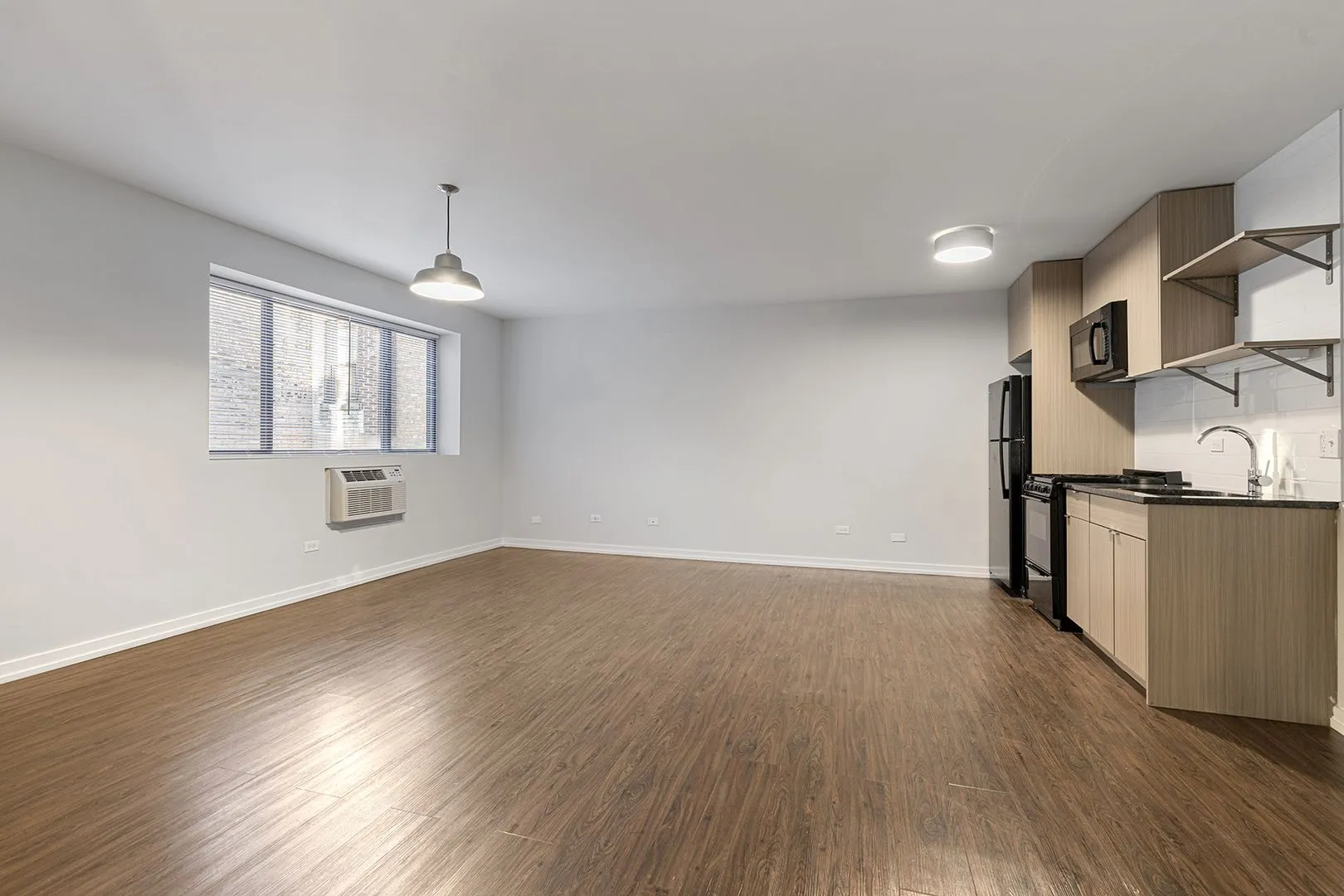 6134 N Kenmore Ave, ,  60660, USA 60660-unit#406-Chicago-IL