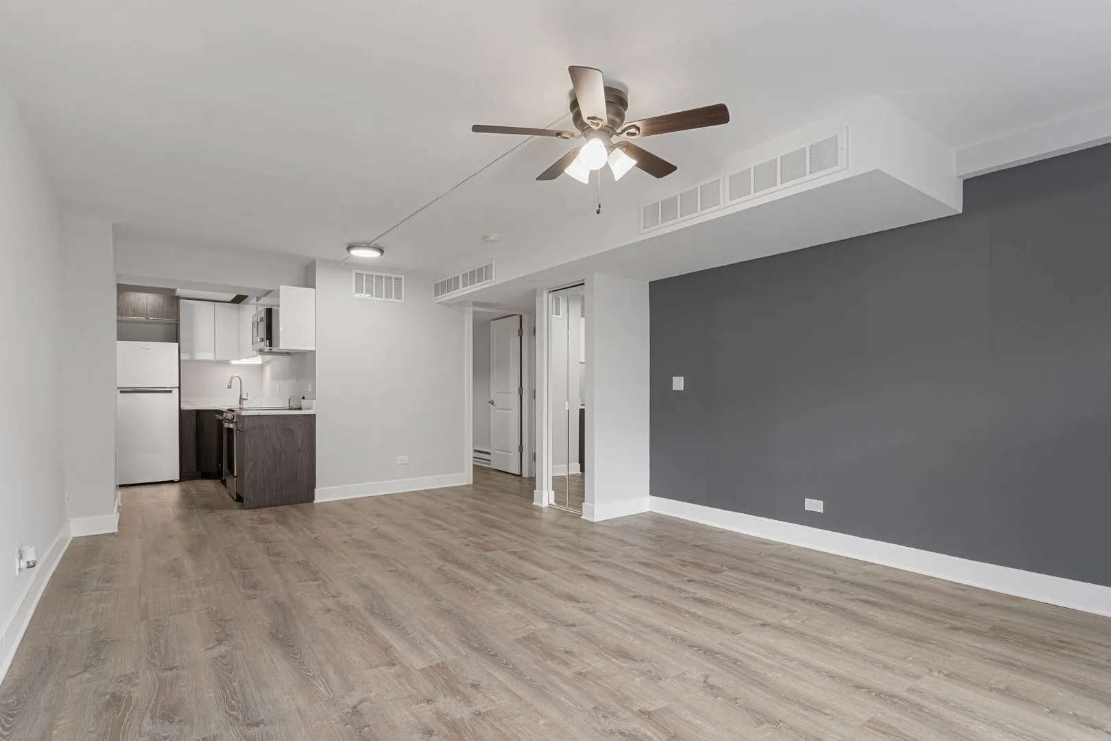 6007 N Kenmore Ave, ,  60660, USA 60660-unit#104-Chicago-IL