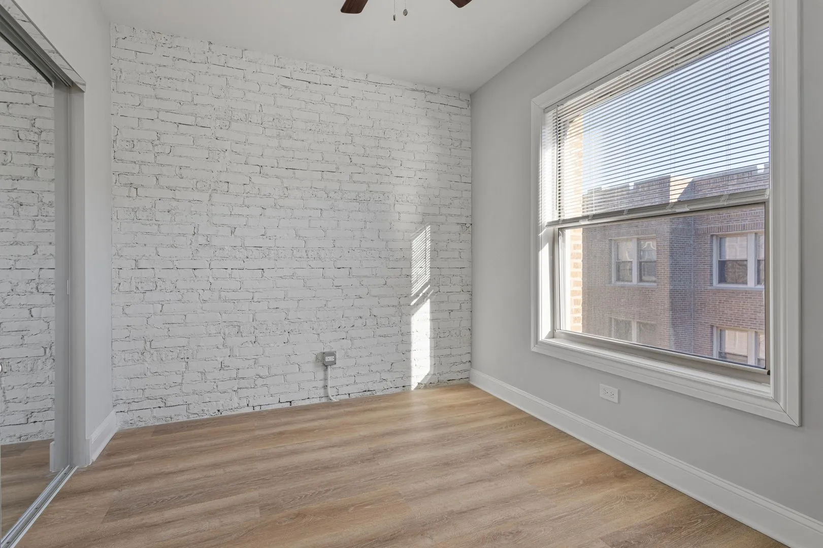,  60626, USA 60626-unit#3L-Chicago-IL