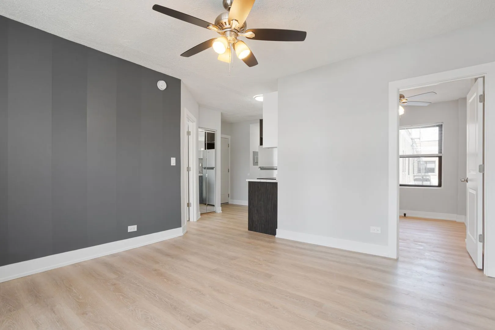 6026 N Winthrop Ave, ,  60660, USA 60660-unit#6E-Chicago-IL
