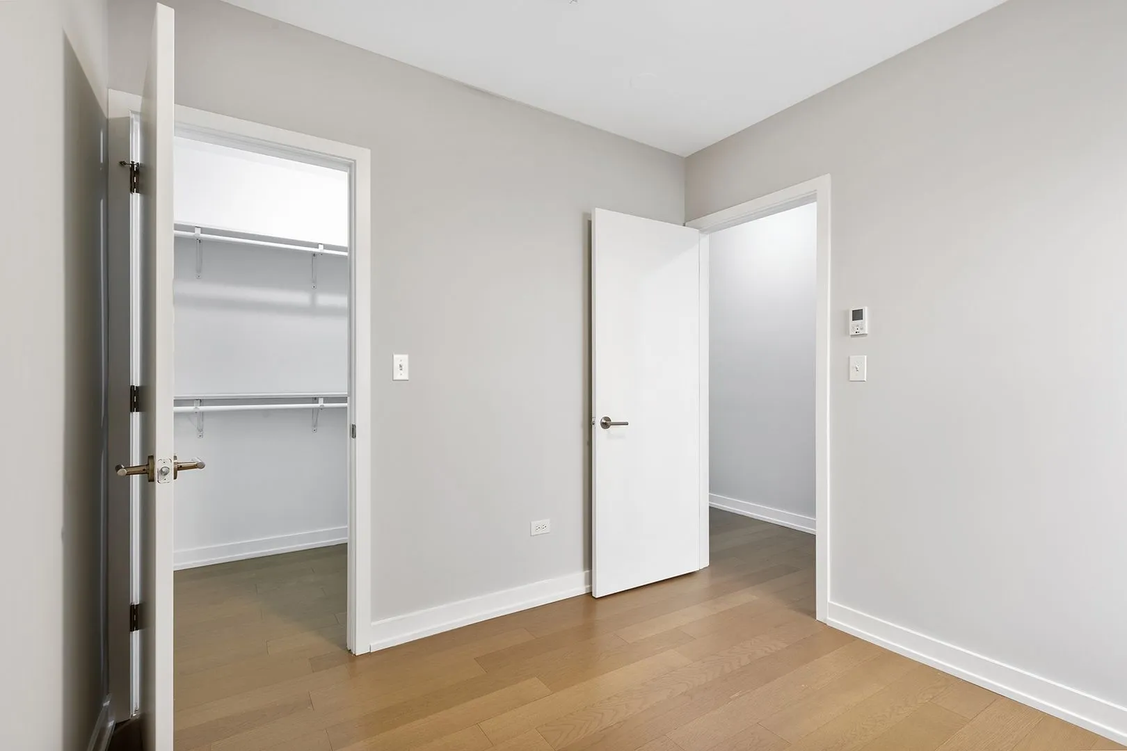 6019 N Winthrop Ave, ,  60660, USA 60660-unit#215-Chicago-IL