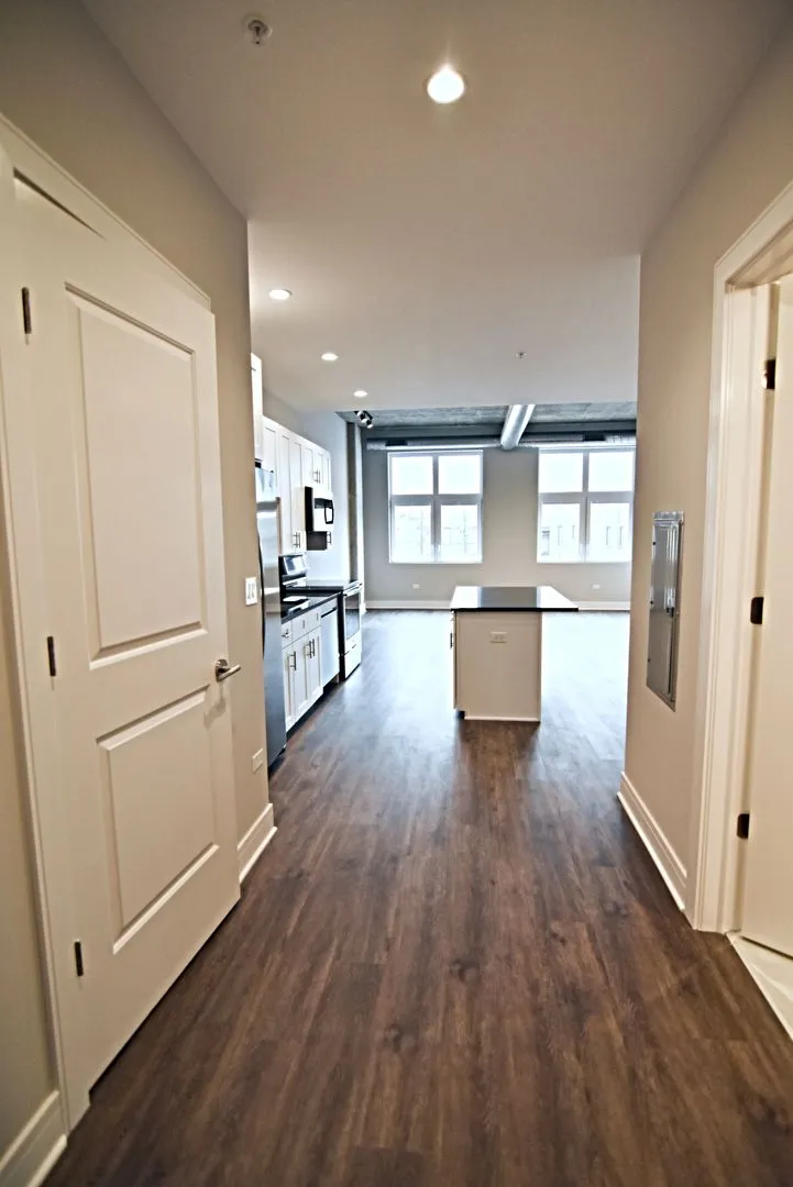 N Broadway, , , USA IL-unit#3833-314-Chicago-IL