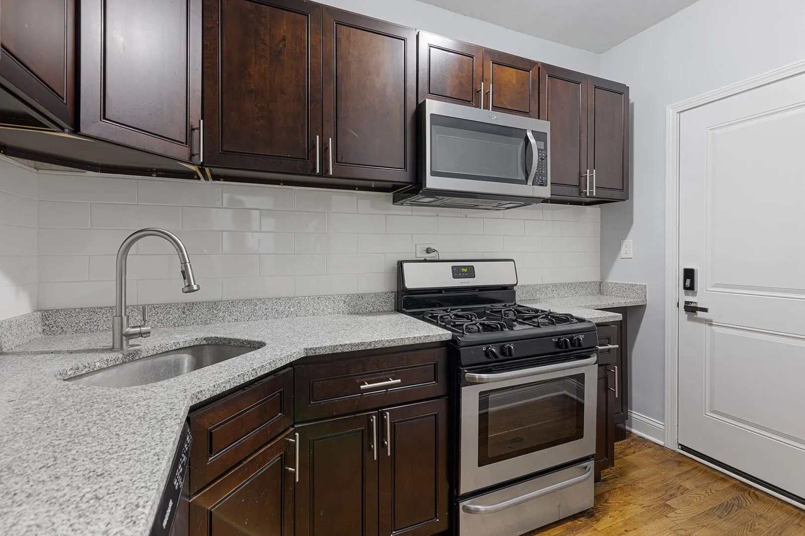 6118 N Winthrop Ave, , 60660, USA 60660-unit#1W-Chicago-IL