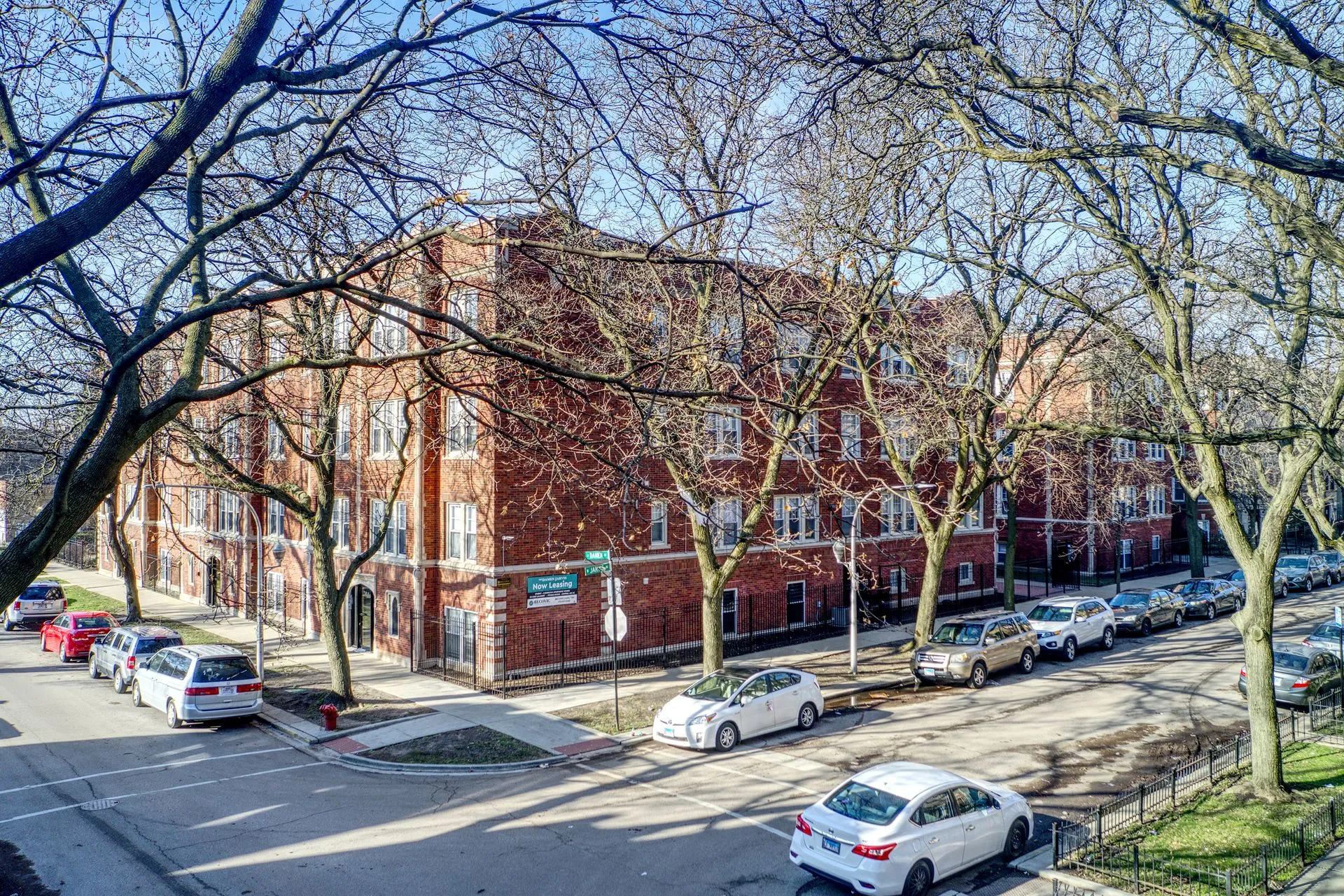 2013 W Jarvis Ave, ,  60645, USA 60645-unit#3-Chicago-IL