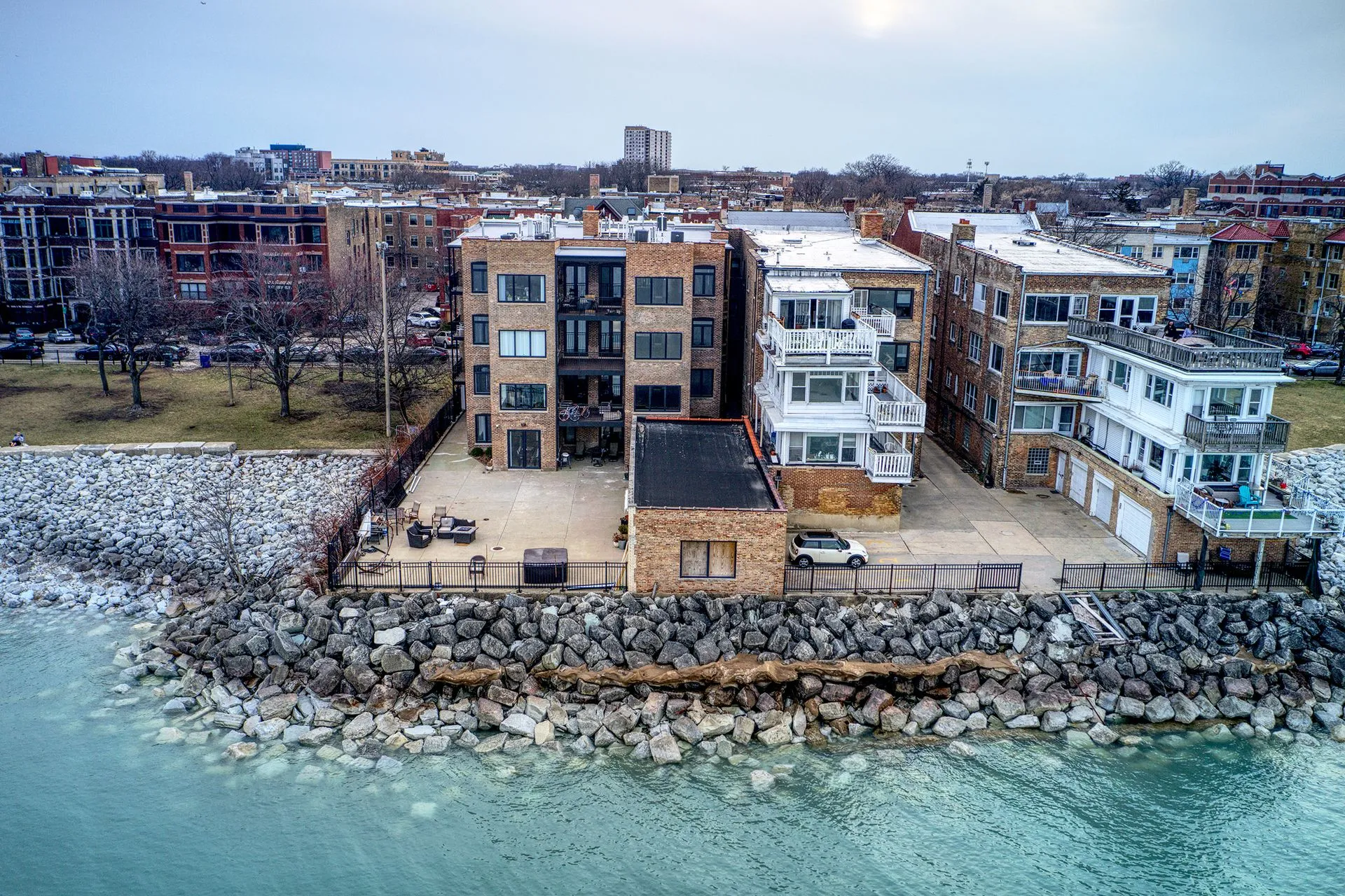 7729 N Eastlake Terrace, , 60626, USA 60626-unit#2E-Chicago-IL