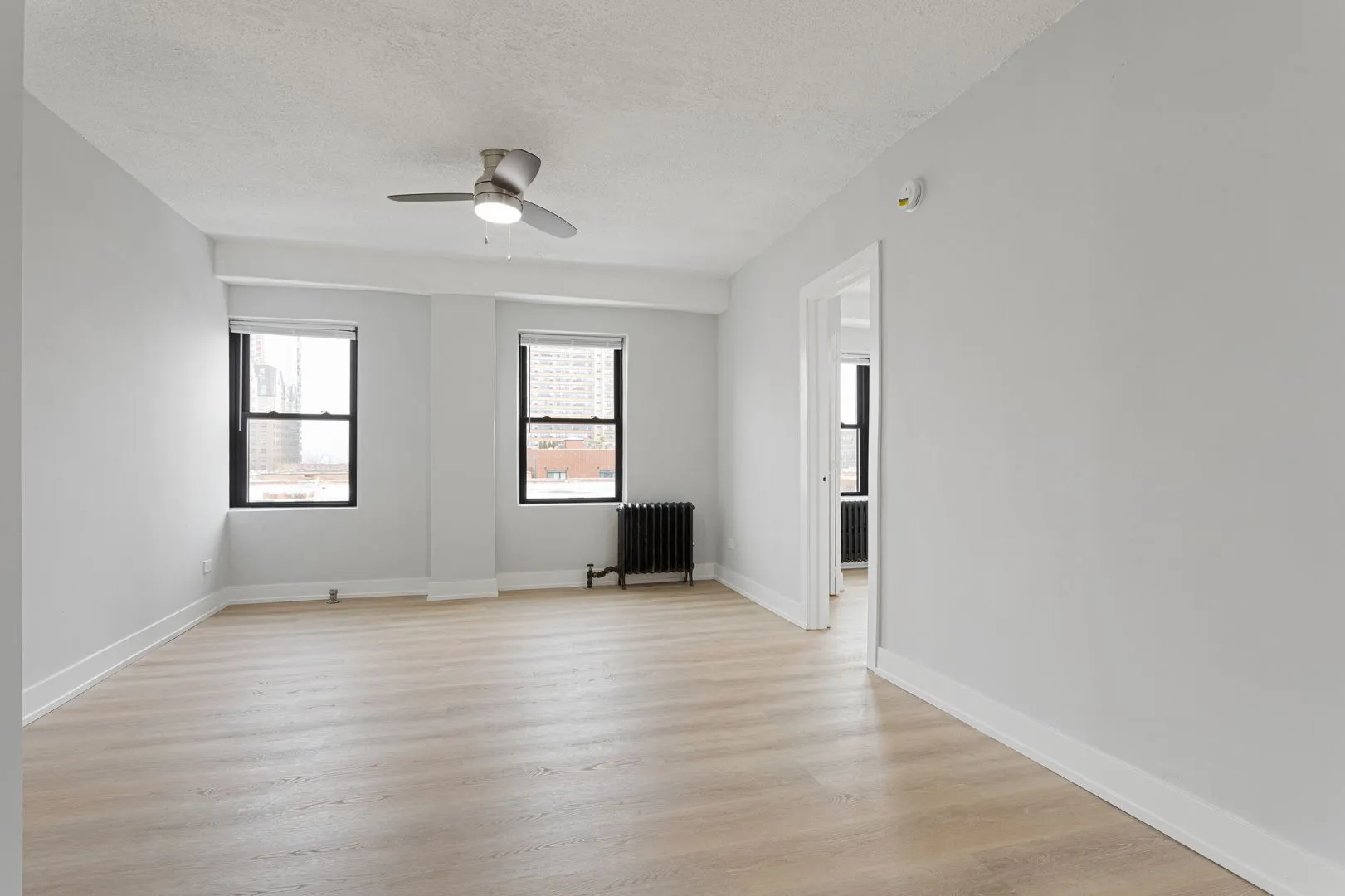 6026 N Winthrop Ave, ,  60660, USA 60660-unit#6F-Chicago-IL