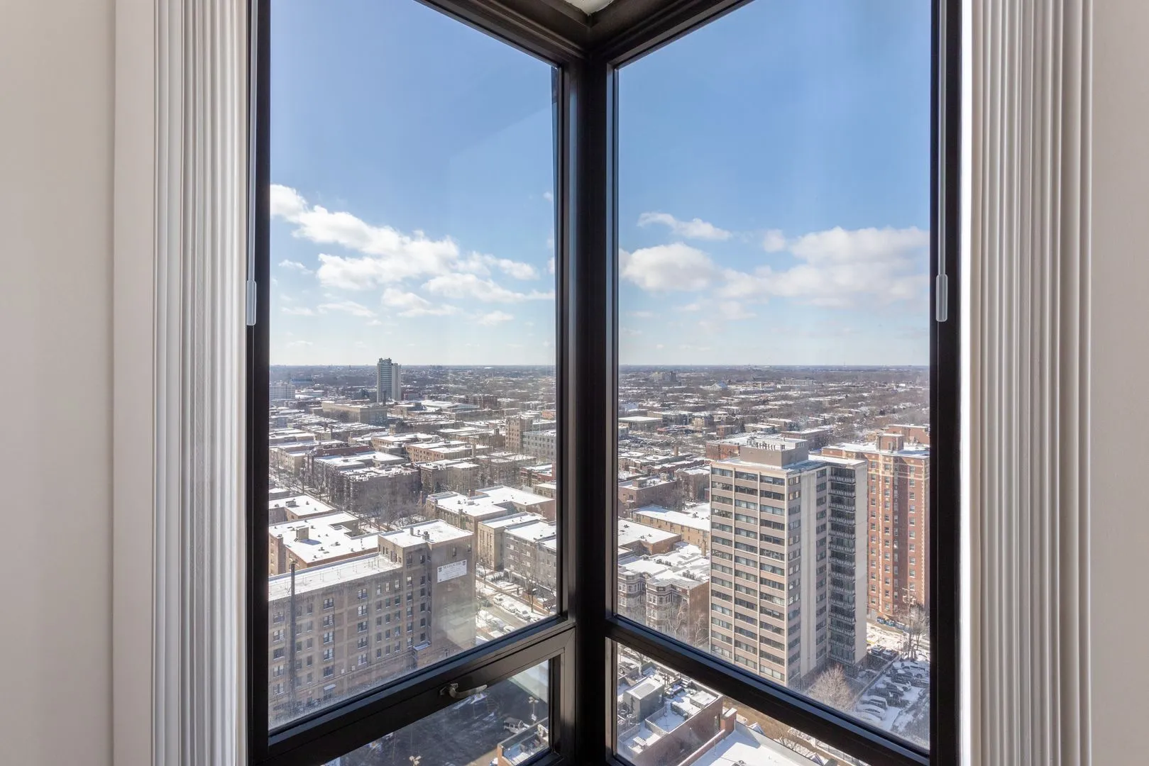 6166 N Sheridan Rd, ,  60660, USA 60660-unit#18L-Chicago-IL