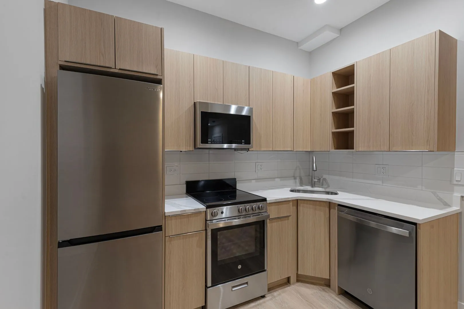 1456 W Fargo Ave, , 60626, USA 60626-unit#G1-Chicago-IL
