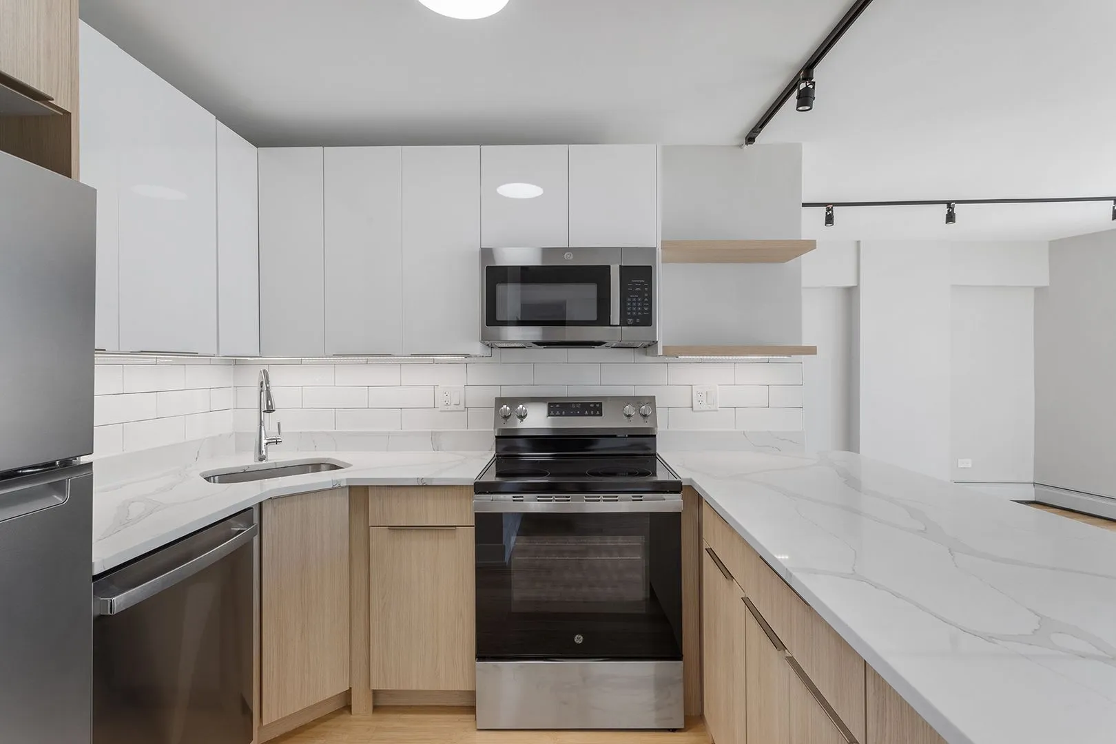 6166 N Sheridan Rd, ,  60660, USA 60660-unit#22H-Chicago-IL