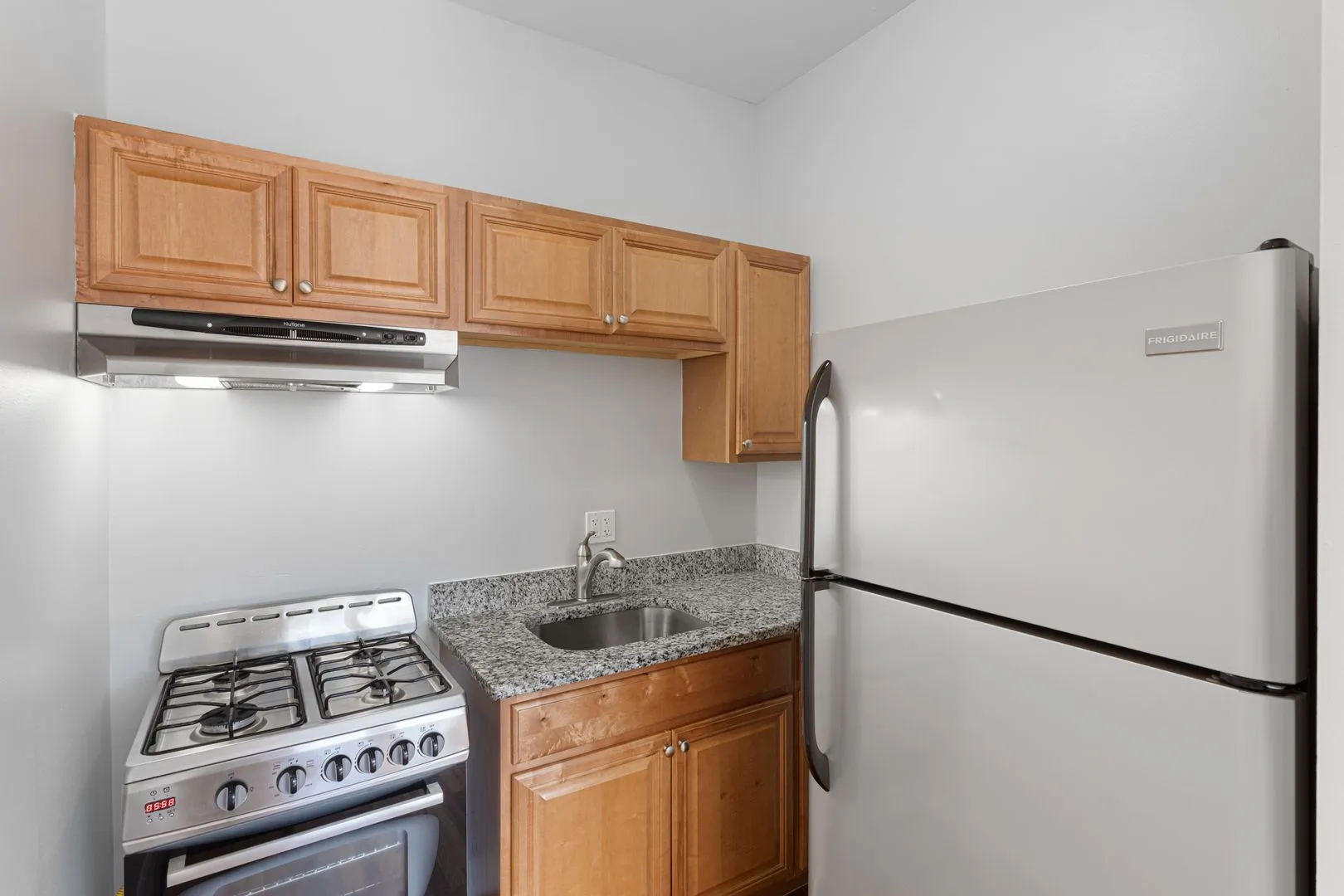 7456 N Greenview Ave, , 60626, USA 60626-unit#4A-Chicago-IL