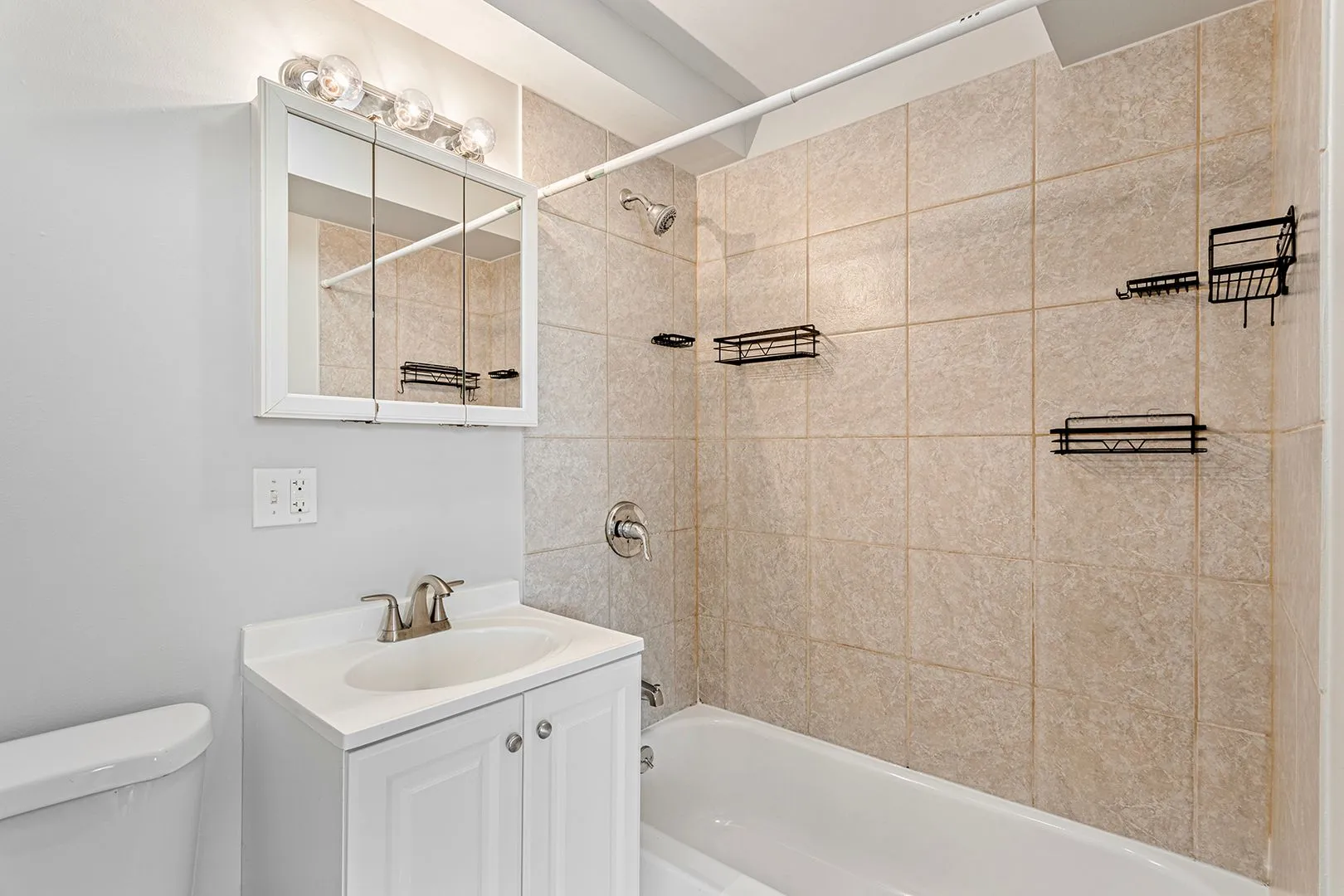 7616 N Marshfield Ave, ,  60626, USA 60626-unit#508-Chicago-IL