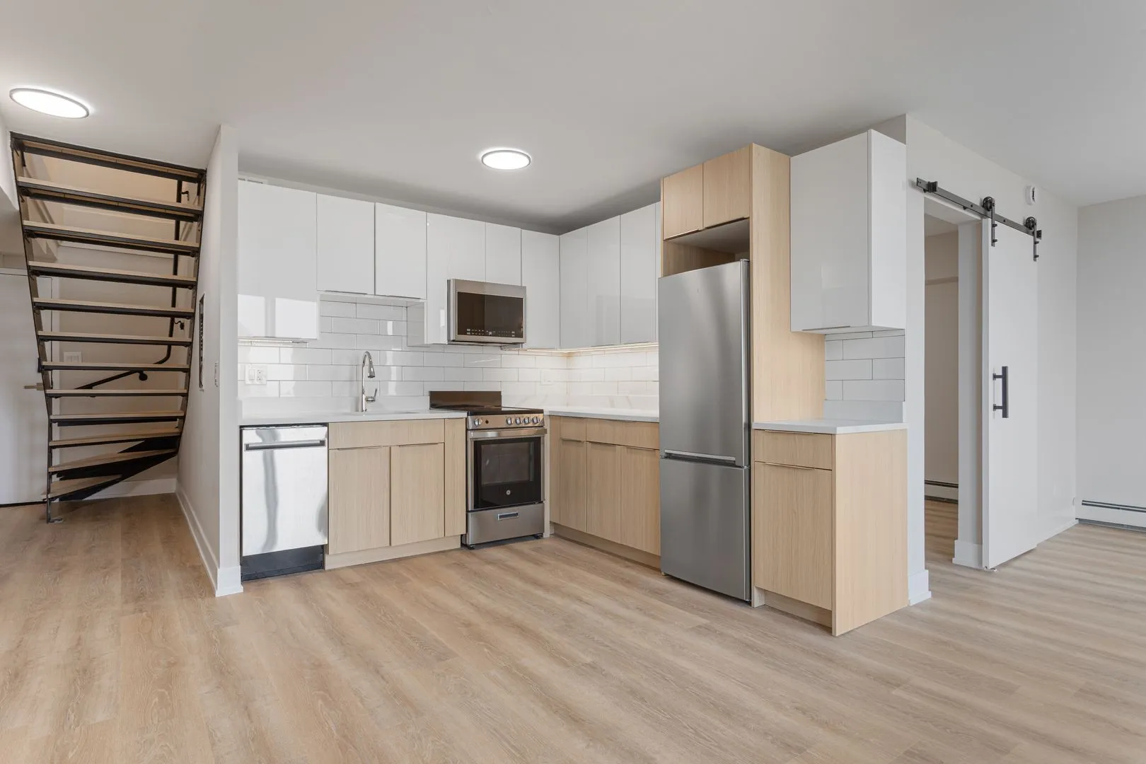 6166 N Sheridan Rd, ,  60660, USA 60660-unit#8C-Chicago-IL