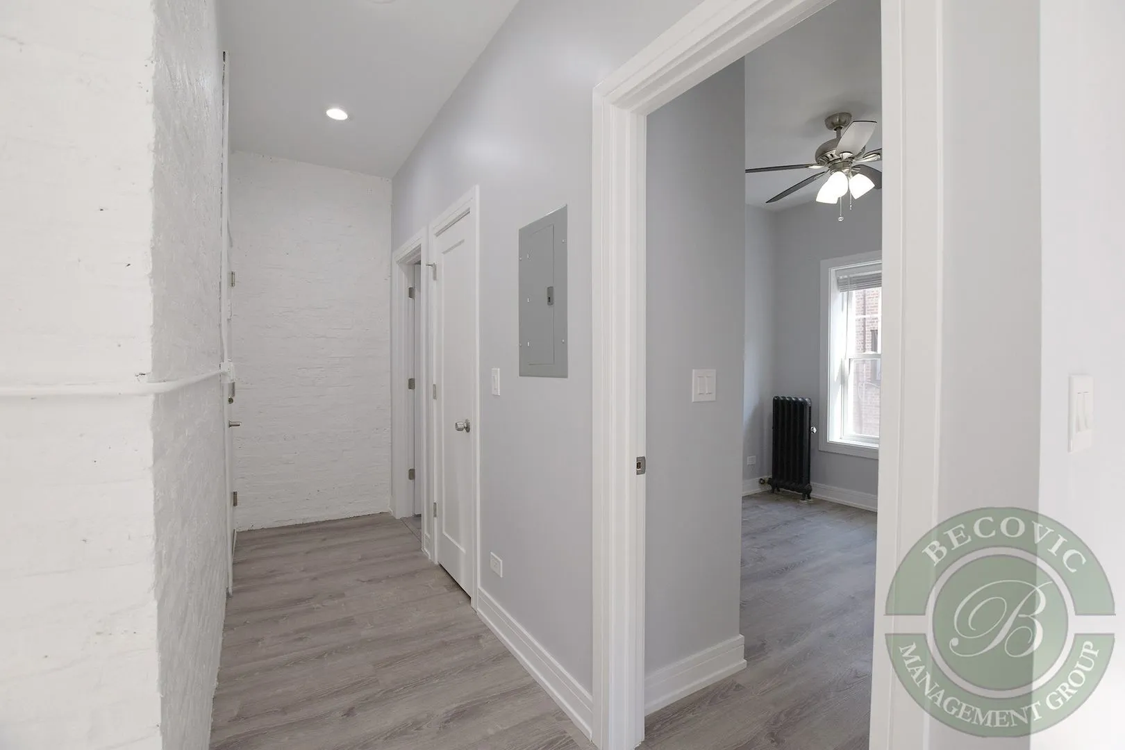 1063 W Glenlake Ave, ,  60660, USA 60660-unit#3S-Chicago-IL