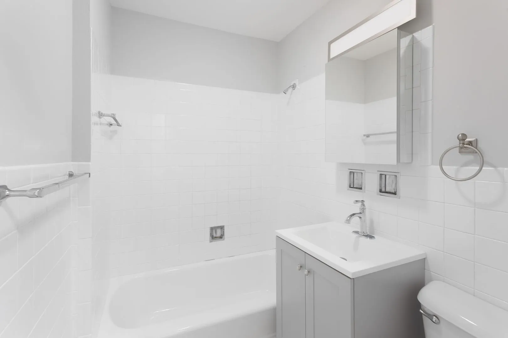 6021 N Winthrop Ave, ,  60660, USA 60660-unit#307-Chicago-IL