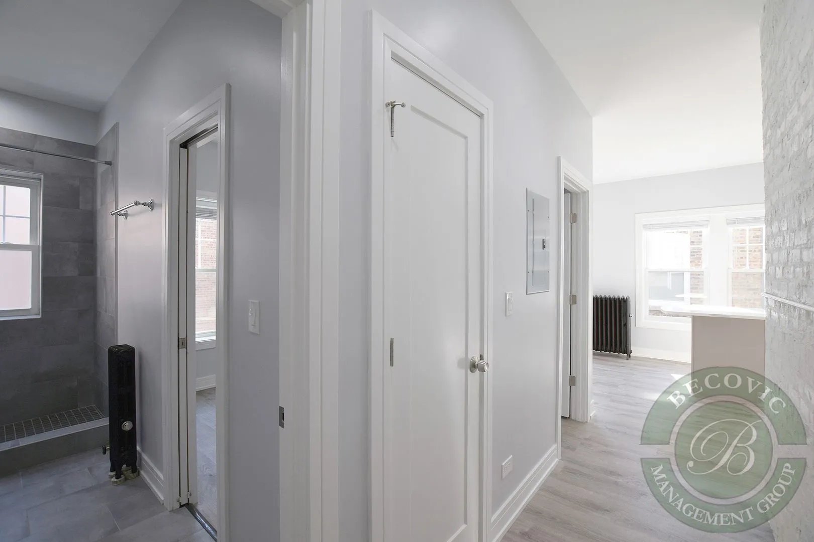 1063 W Glenlake Ave, ,  60660, USA 60660-unit#3S-Chicago-IL