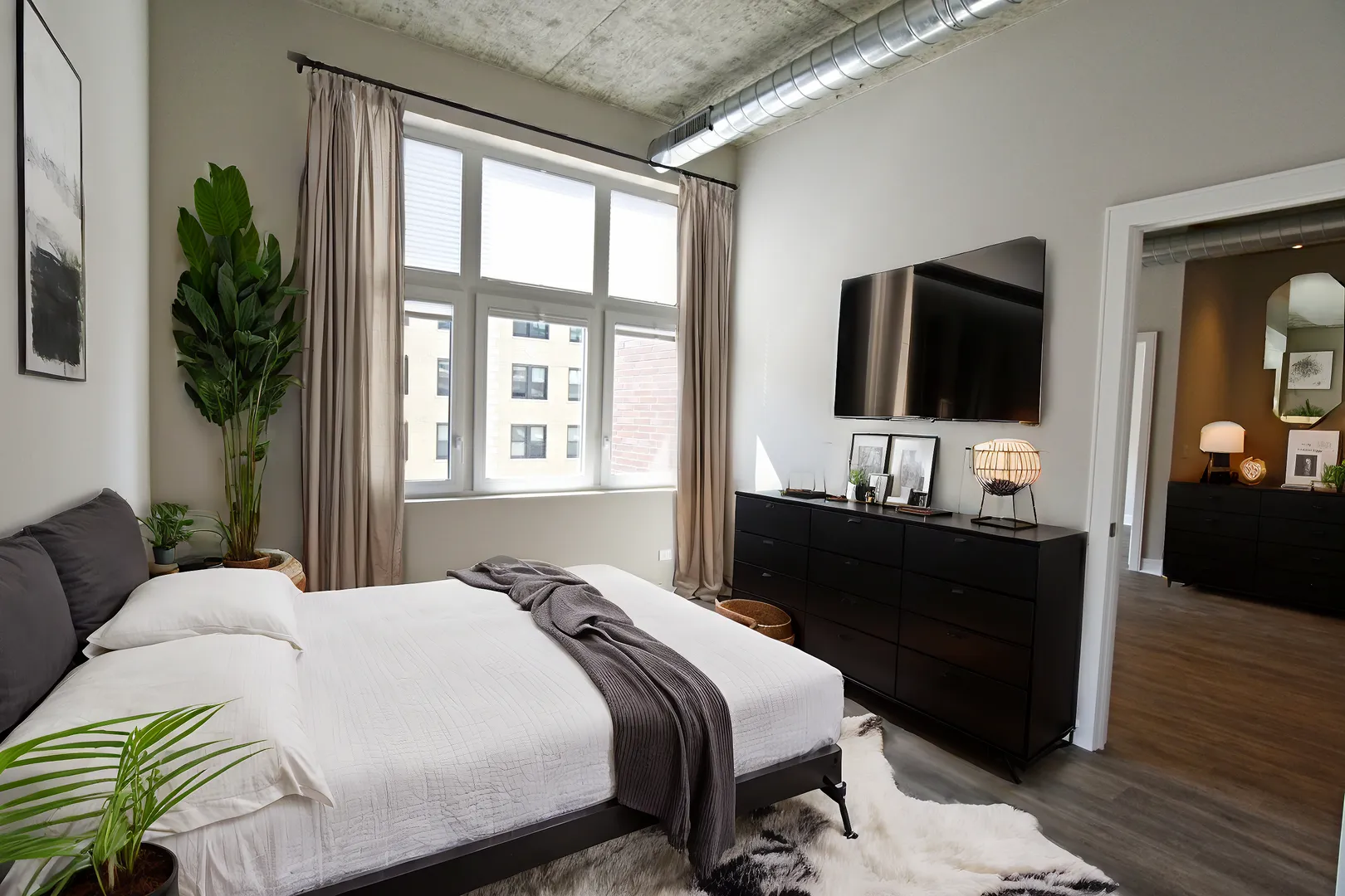 N Broadway, , , USA IL-unit#3833-405-Chicago-IL