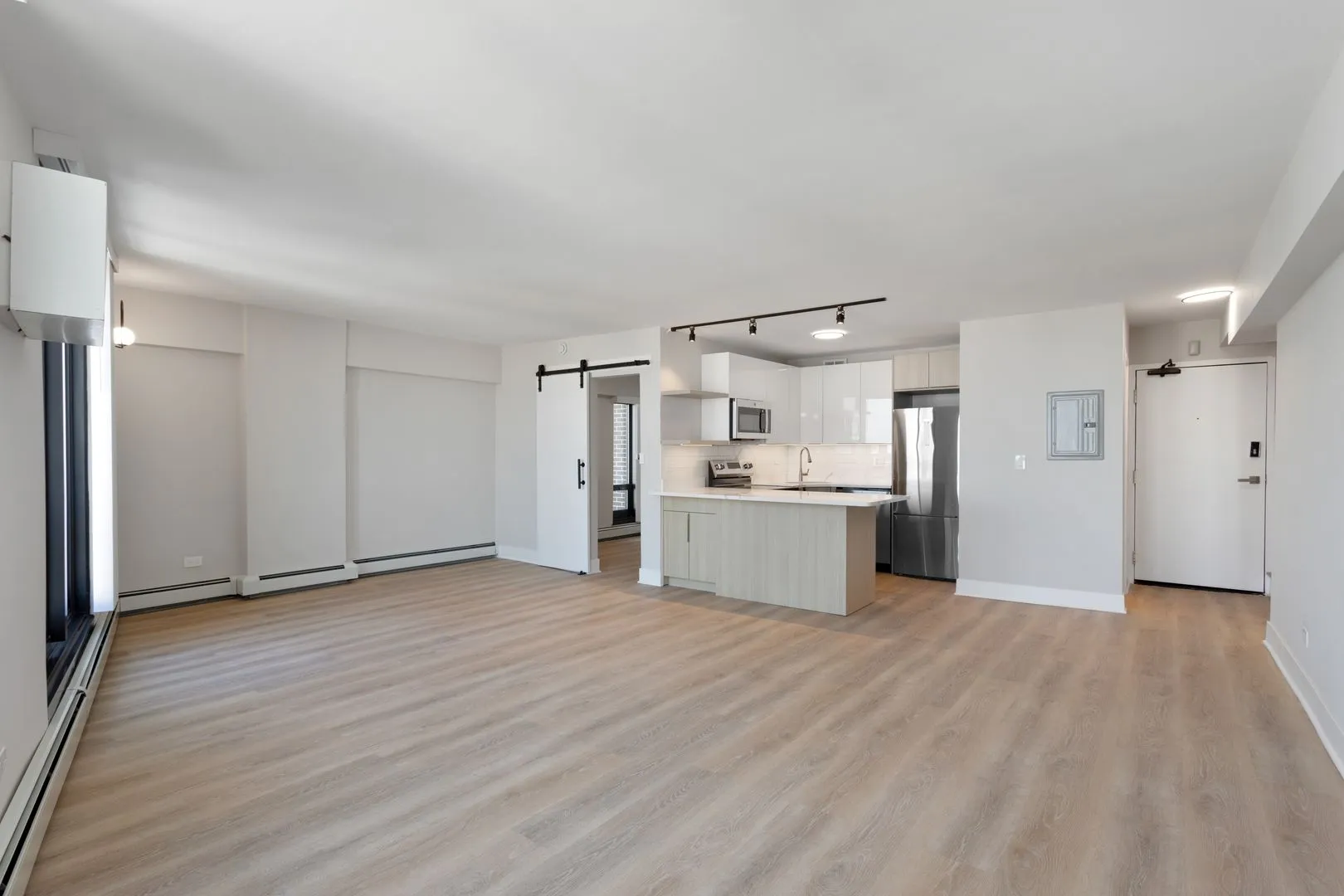 6166 N Sheridan Rd, , 60660, USA 60660-unit#28E-Chicago-IL