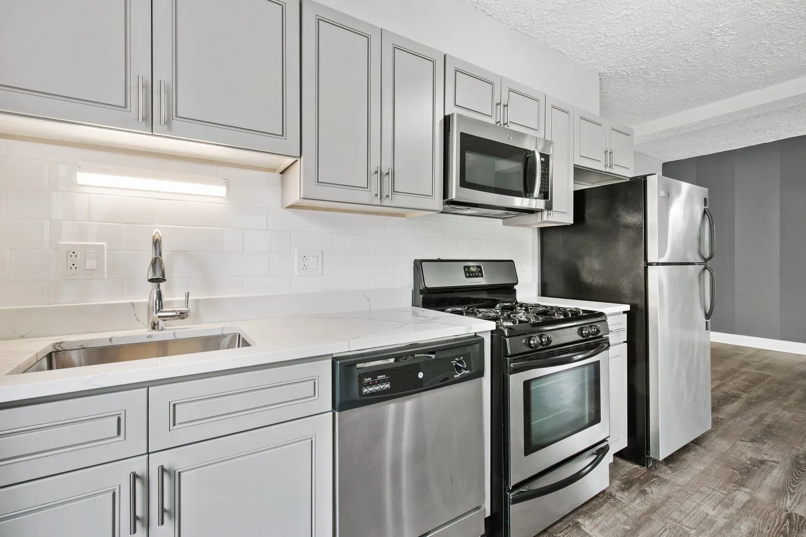4555 Malden St, ,  60640, USA 60640-unit#205-Chicago-IL