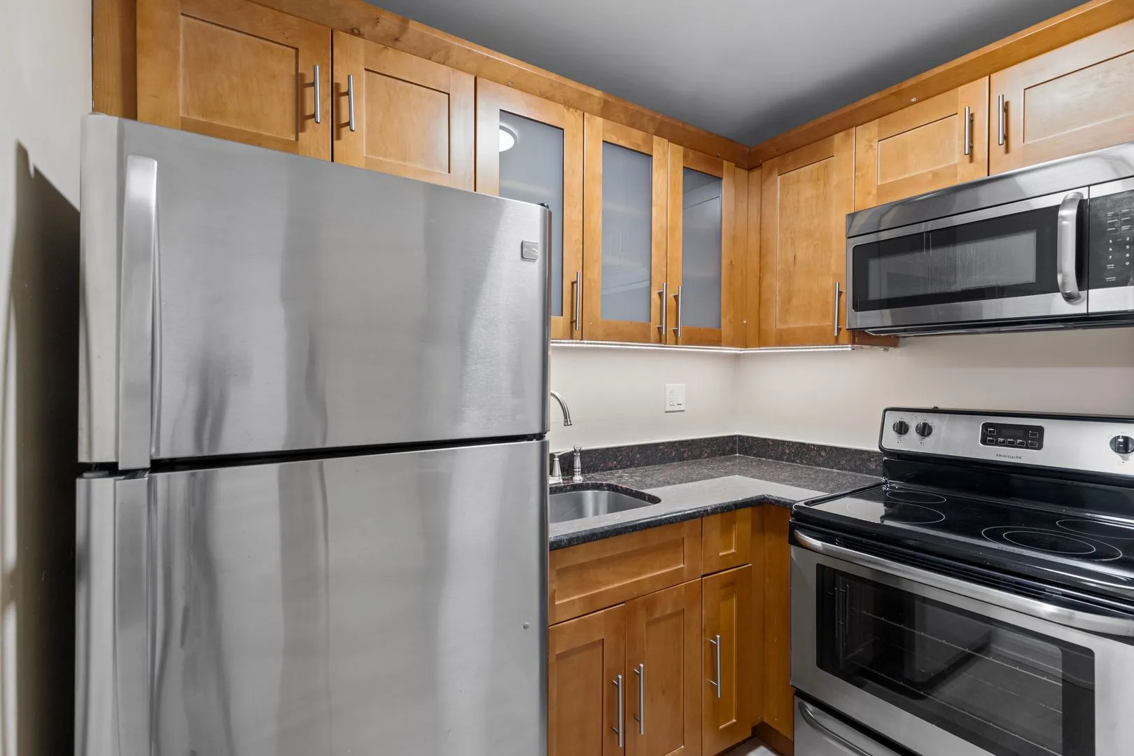 6166 N Sheridan Rd, , 60660, USA 60660-unit#24B-Chicago-IL