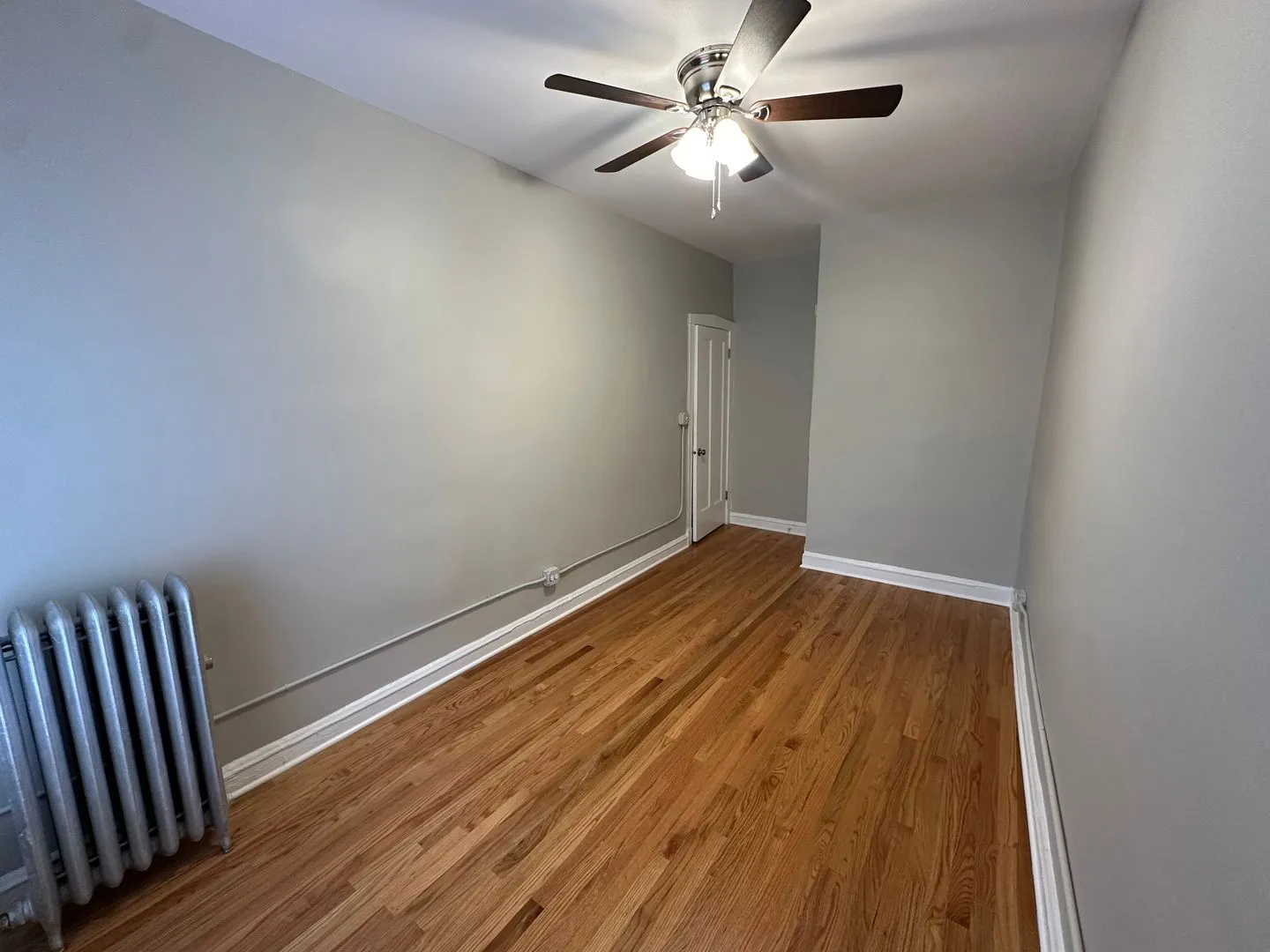 4902 N St Louis Ave, ,  60625, USA 60625-unit#2E-Chicago-IL